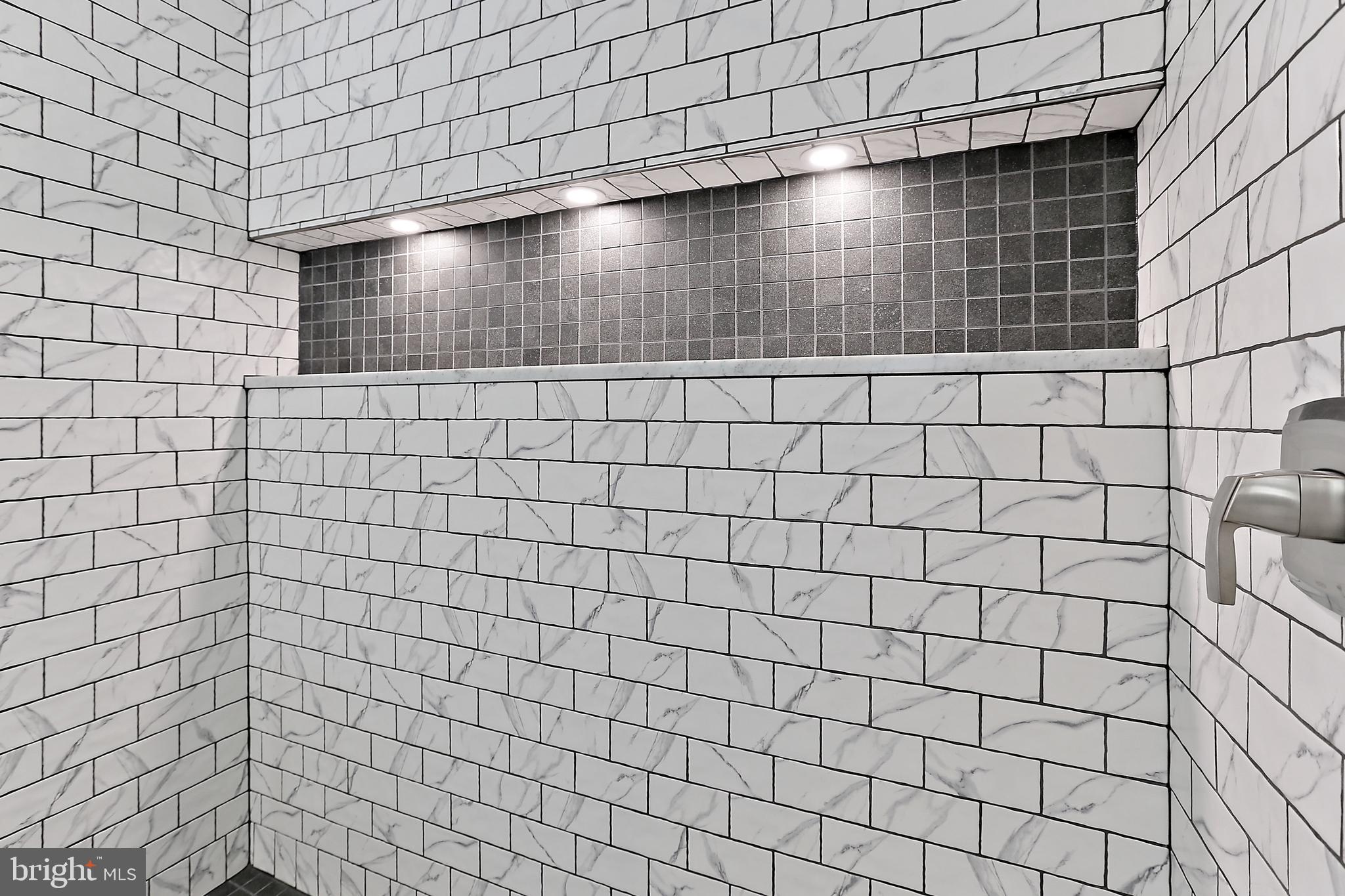 CANTON - Residential Lease