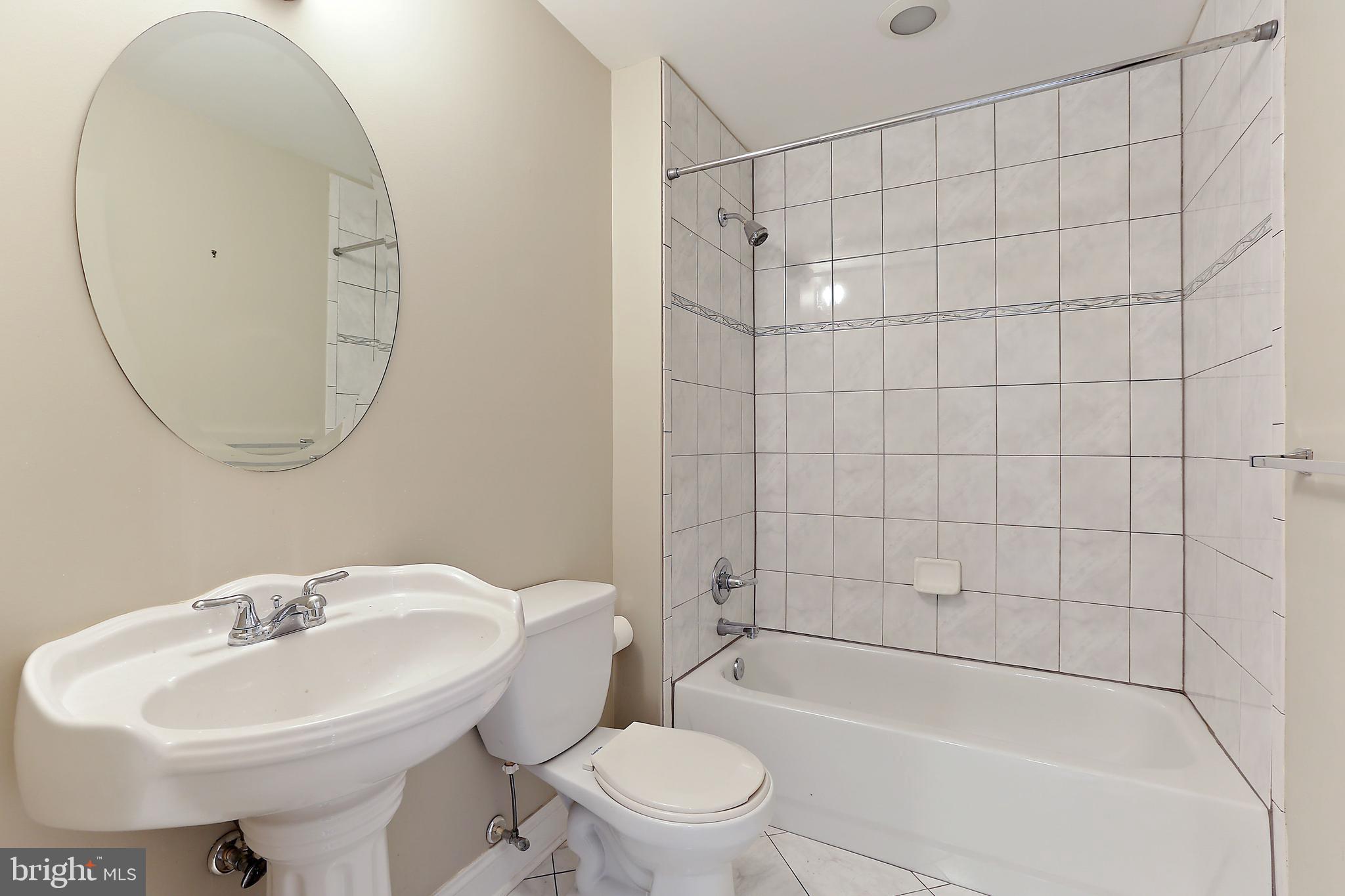 CANTON - Residential Lease