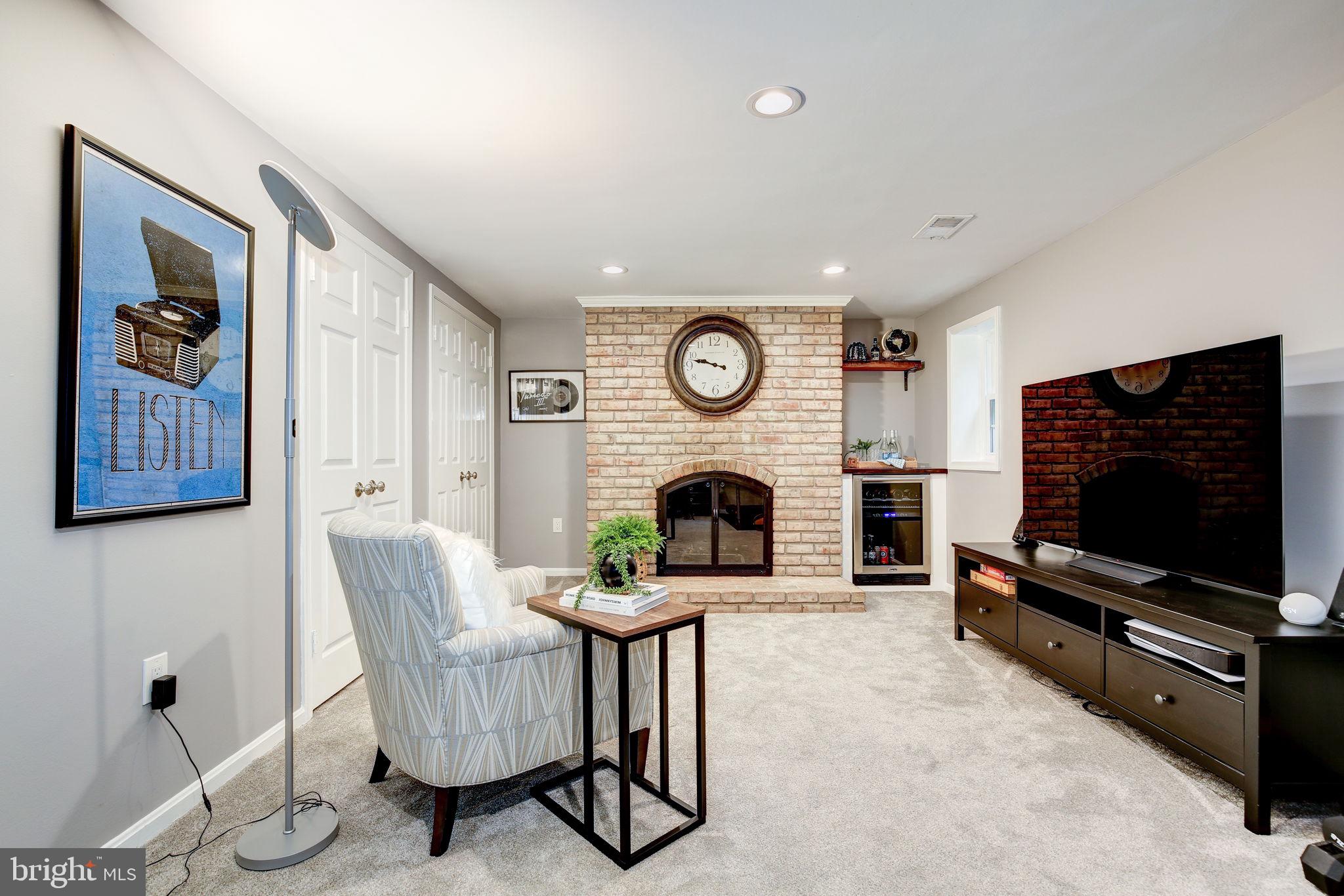 2157 KINGS MILL COURT