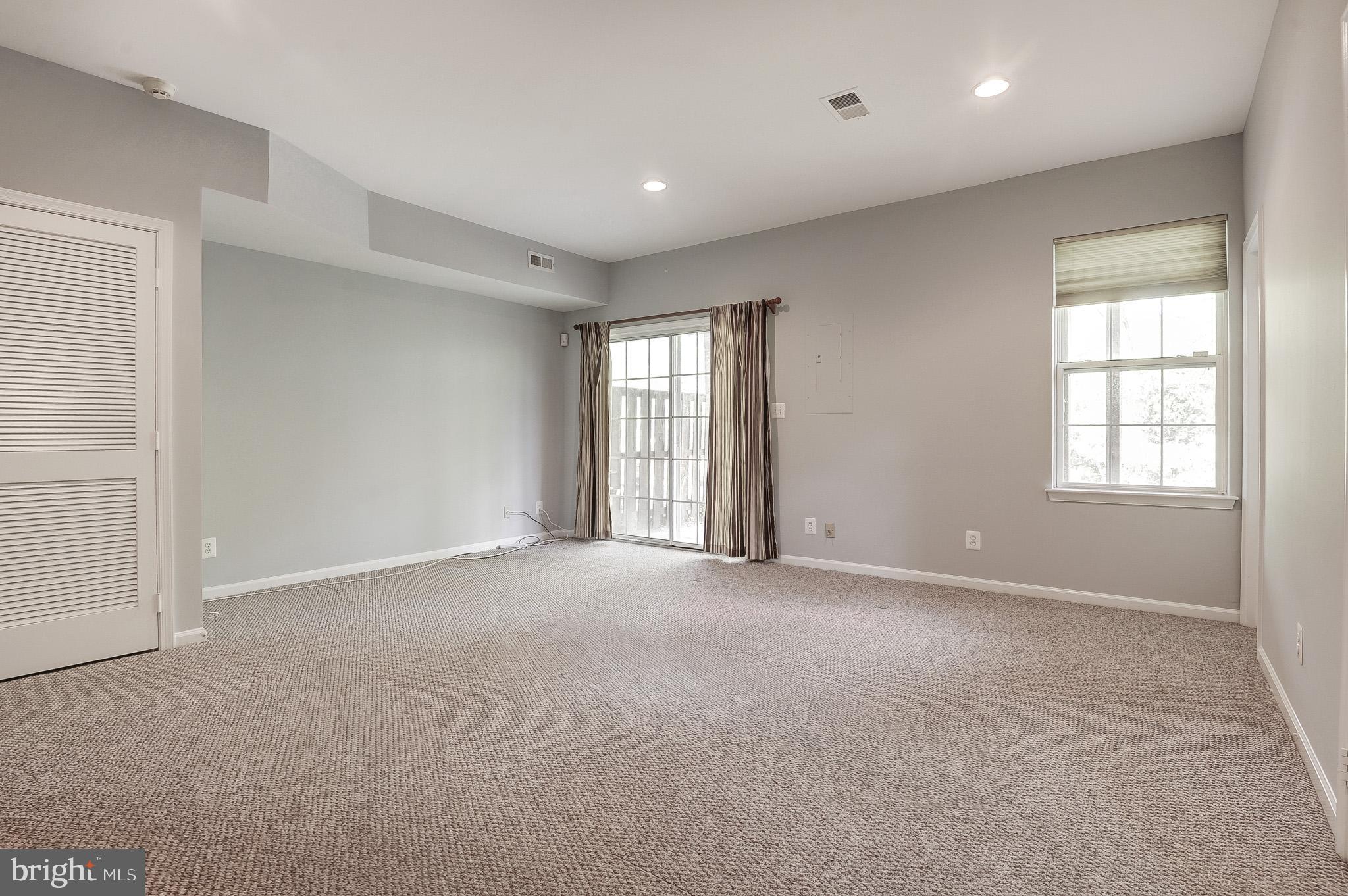 KINCAID FOREST - Residential