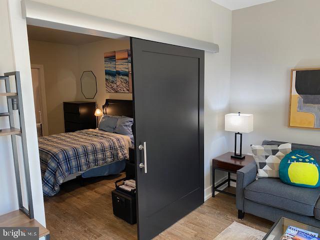 DEL RAY PLACE - Residential