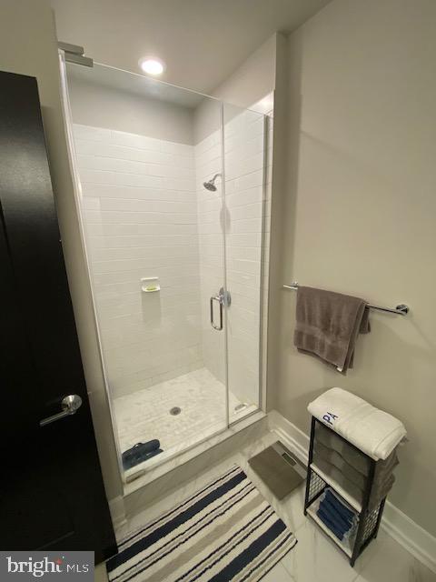 DEL RAY PLACE - Residential