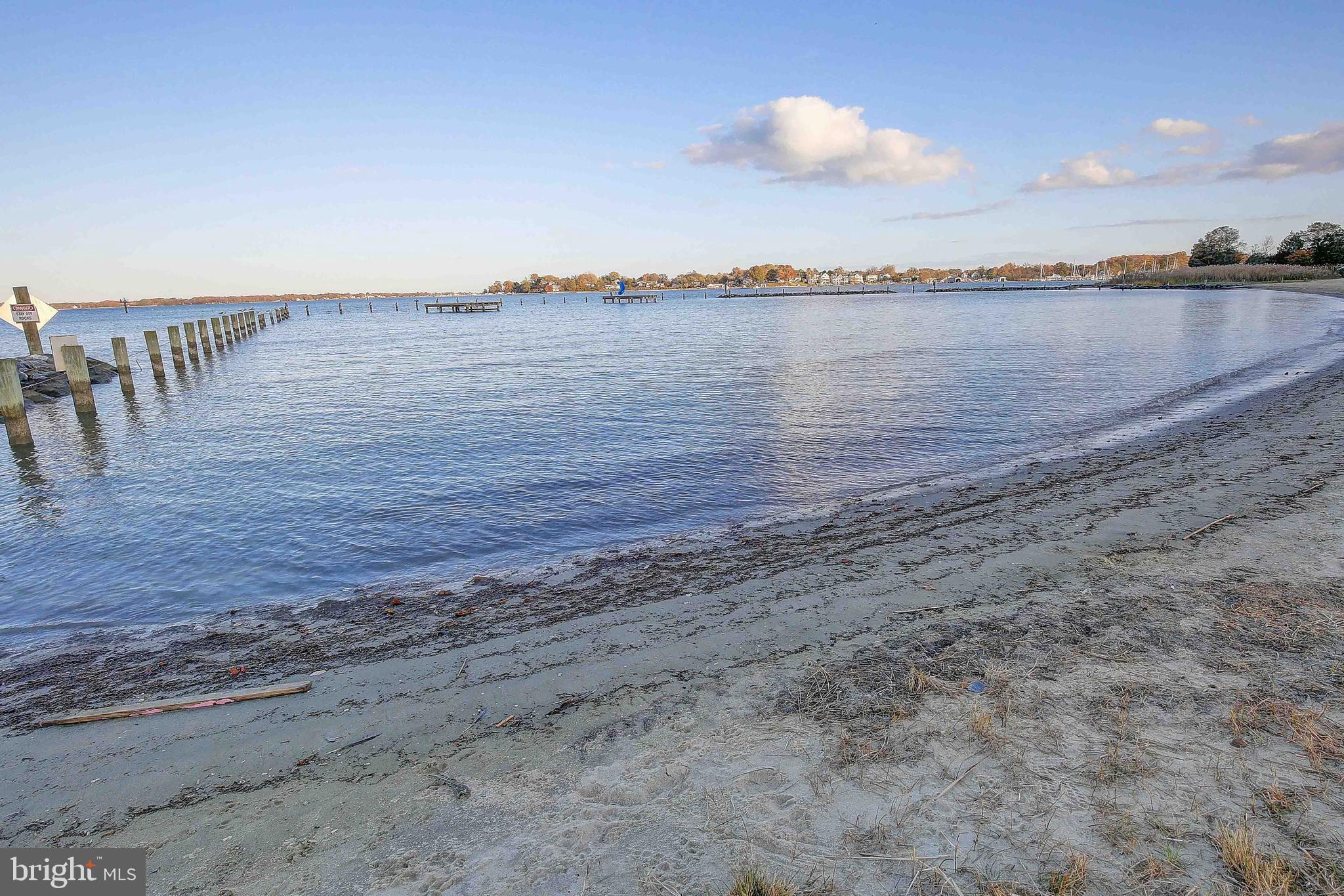 NORTH SELBY - Residential