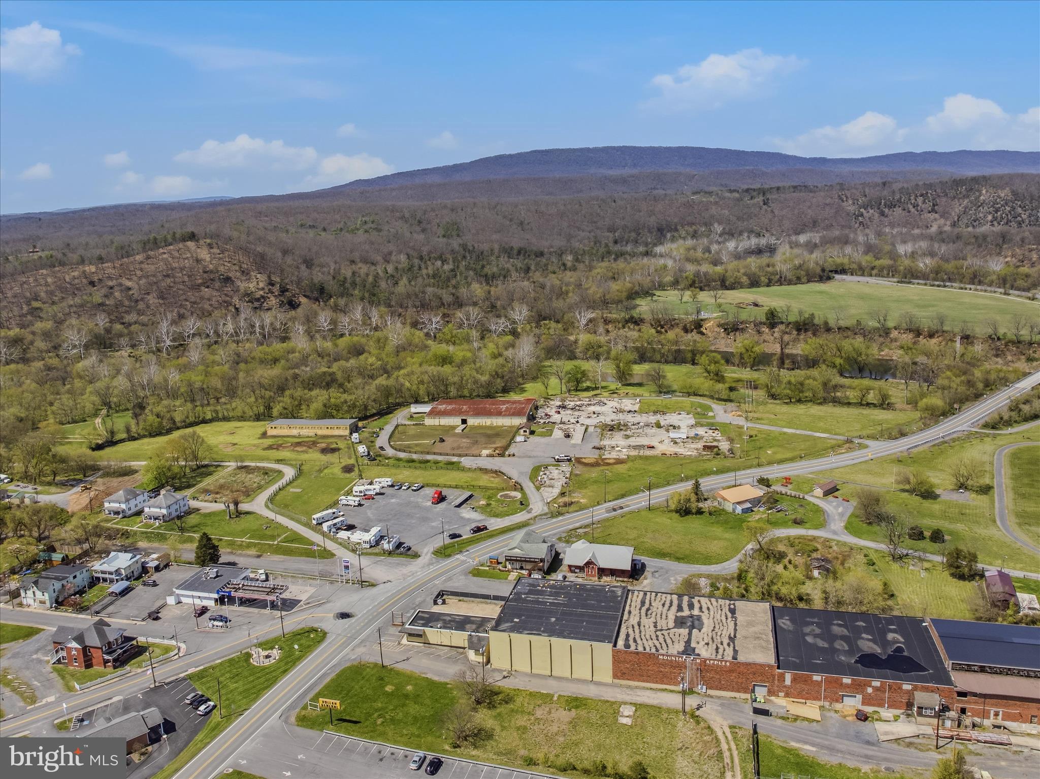 86 HENRY W MILLER BLVD BOULEVARD