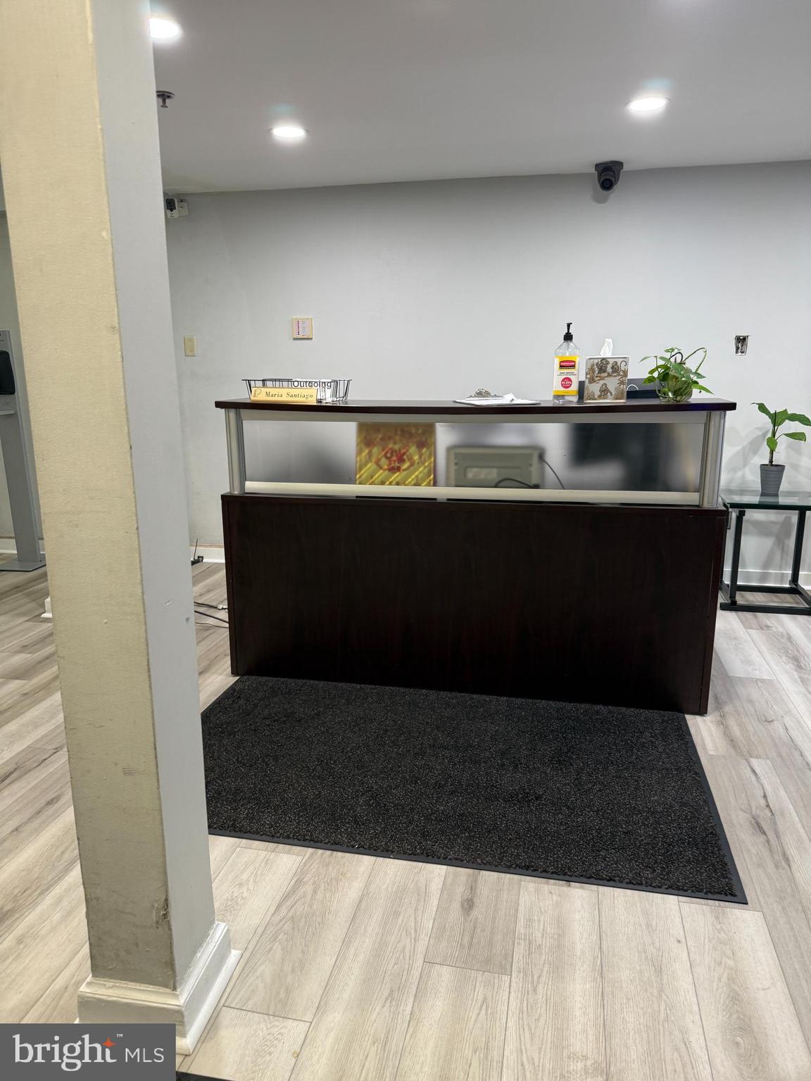 CHINATOWN - Residential Lease