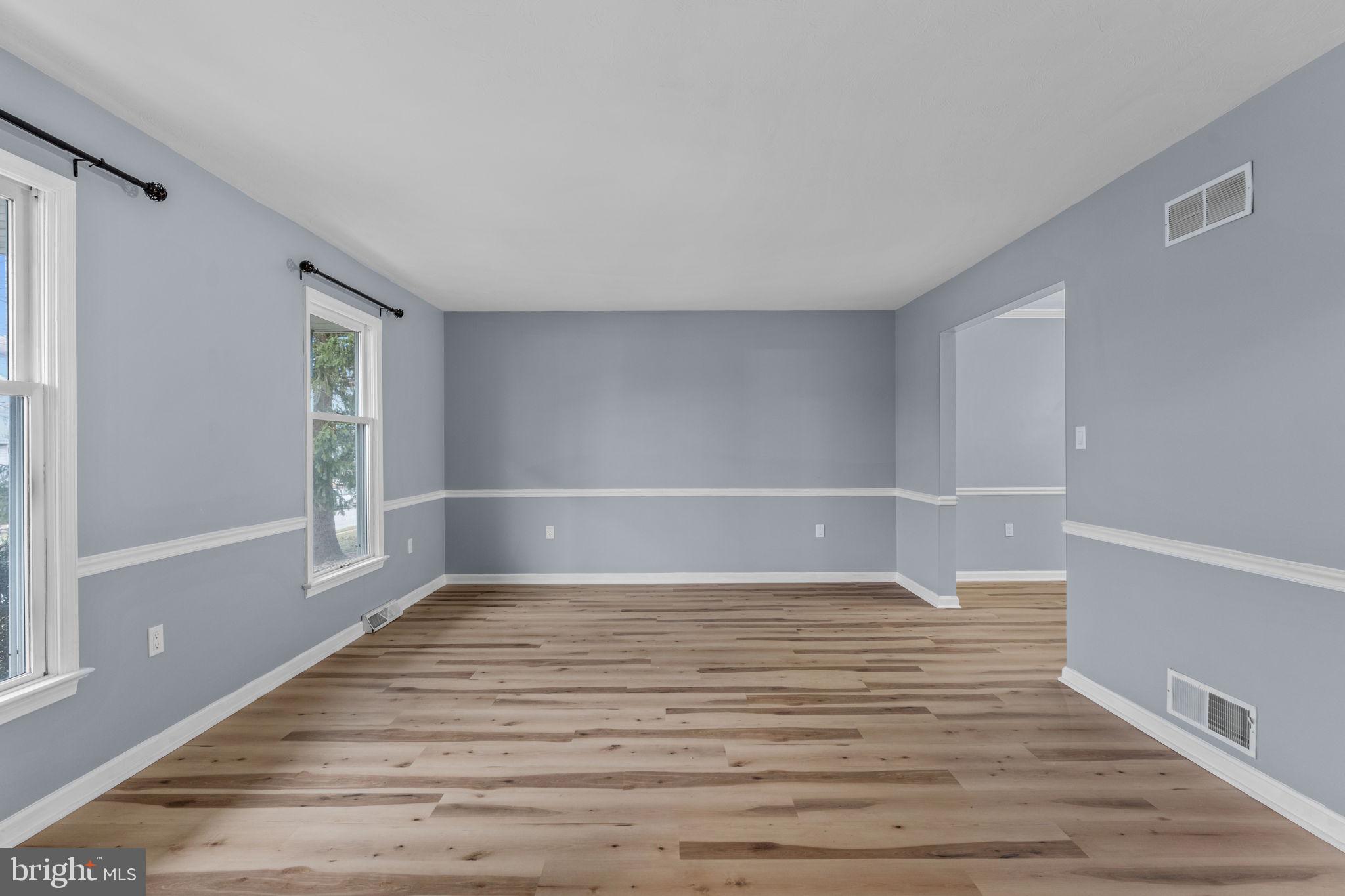 LEXINGTON MEADOWS - Residential