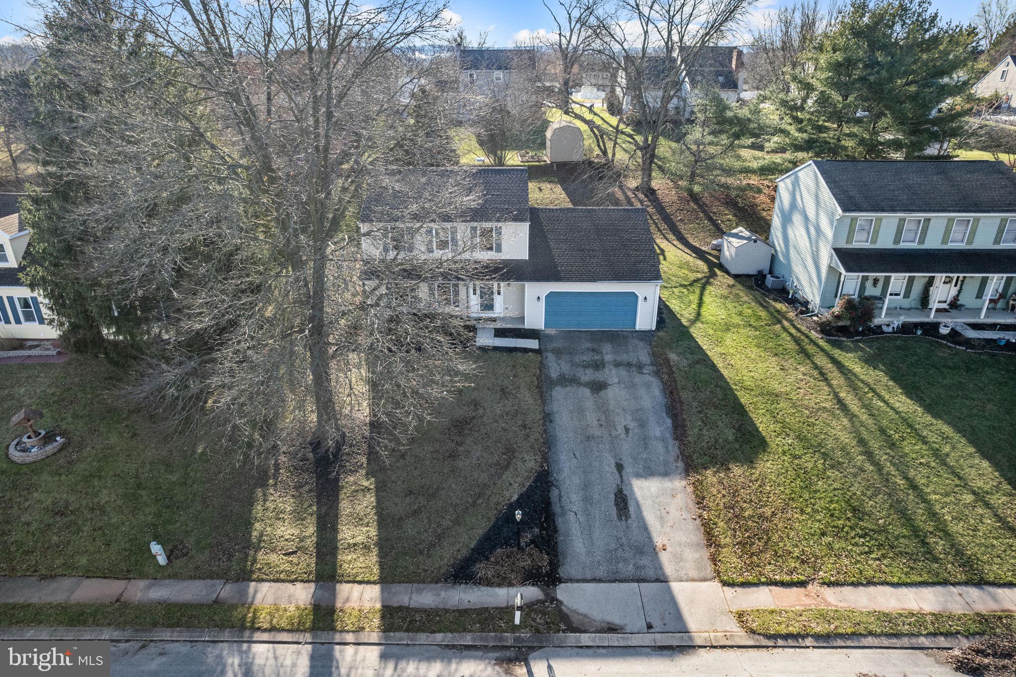 LEXINGTON MEADOWS - Residential