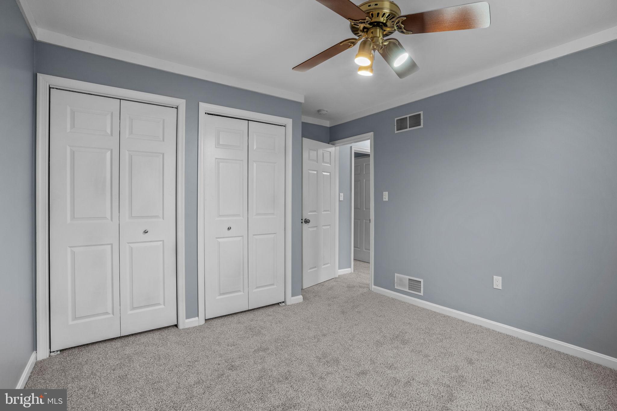 LEXINGTON MEADOWS - Residential