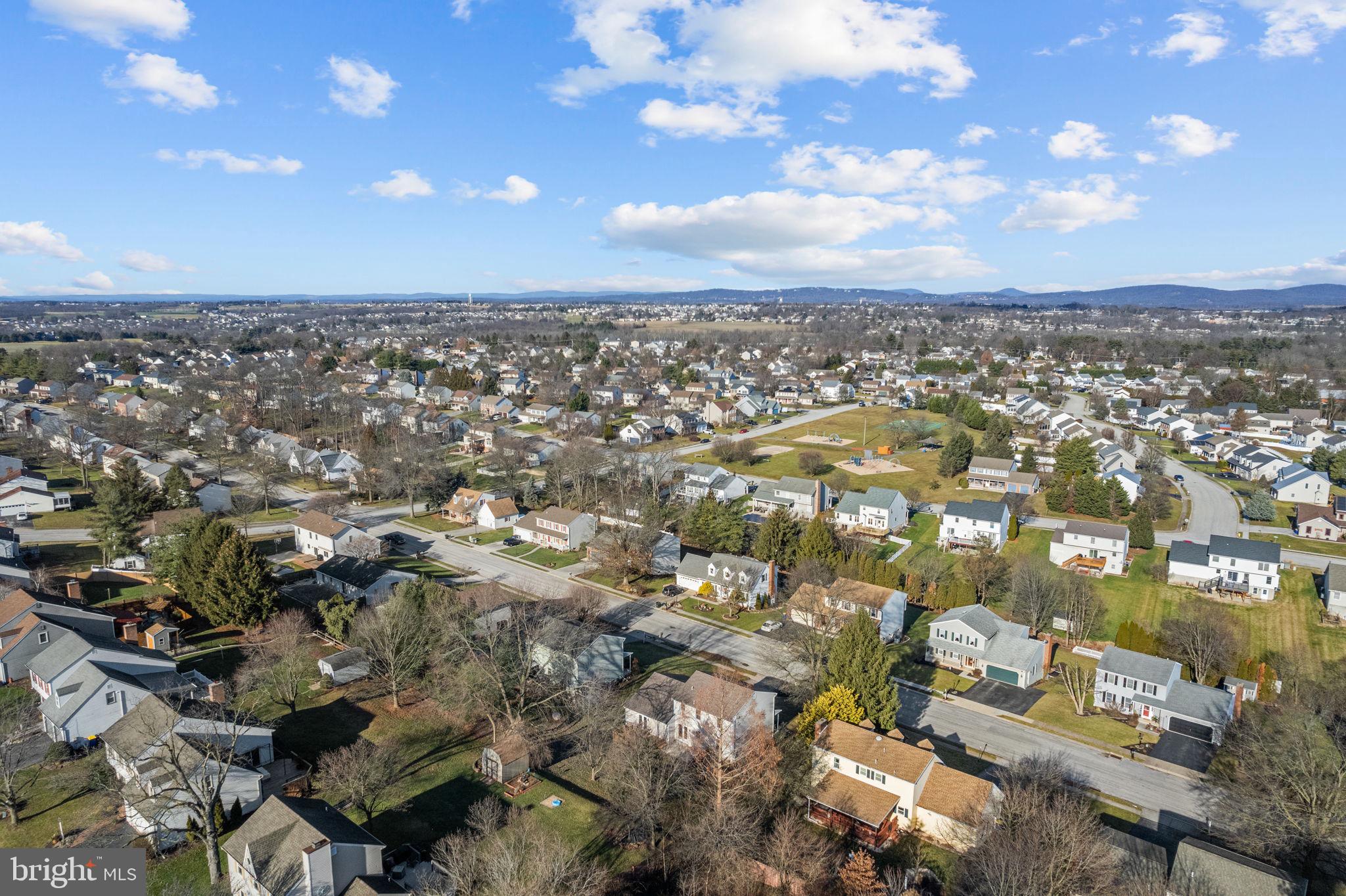 LEXINGTON MEADOWS - Residential