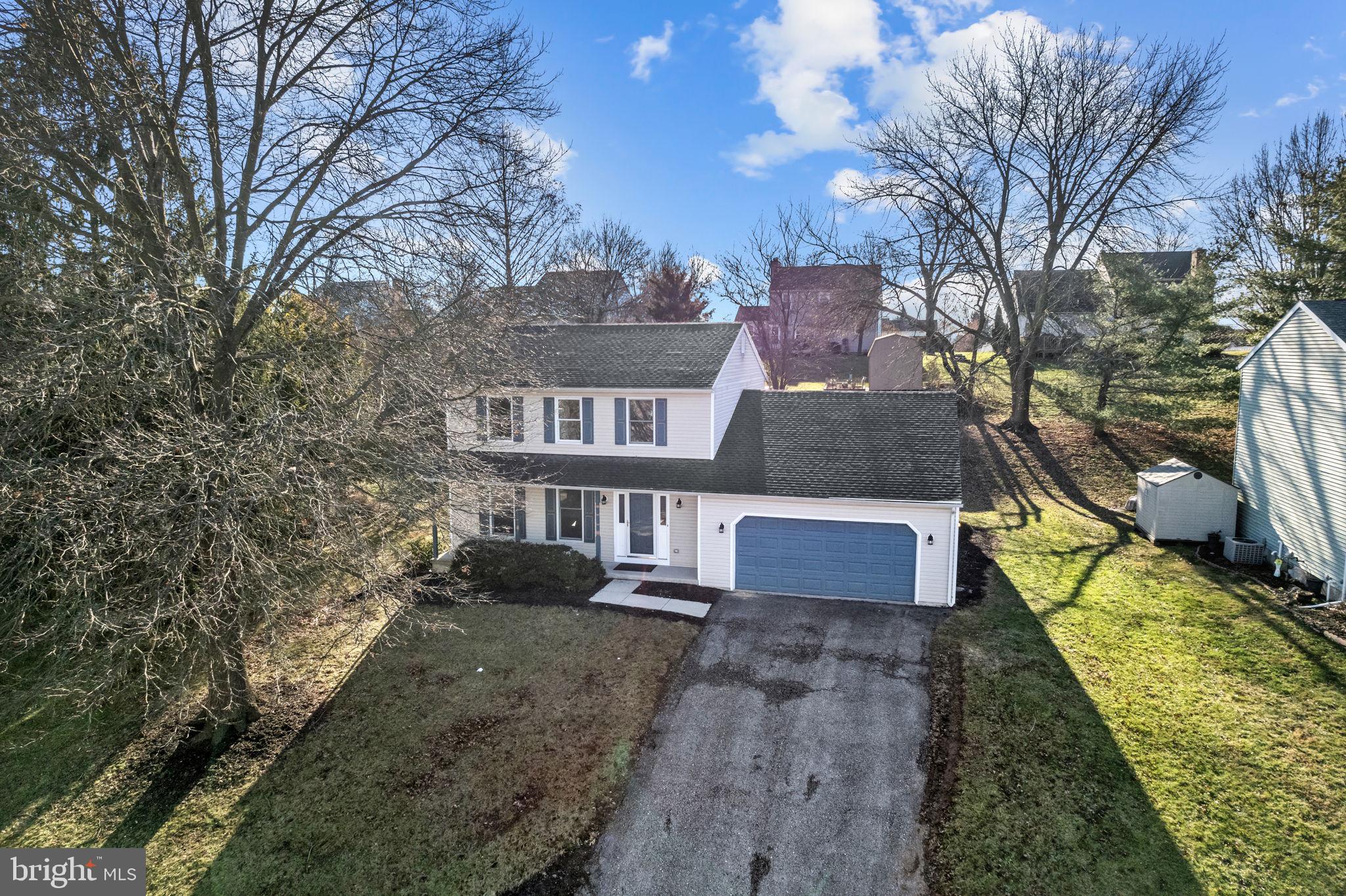 LEXINGTON MEADOWS - Residential