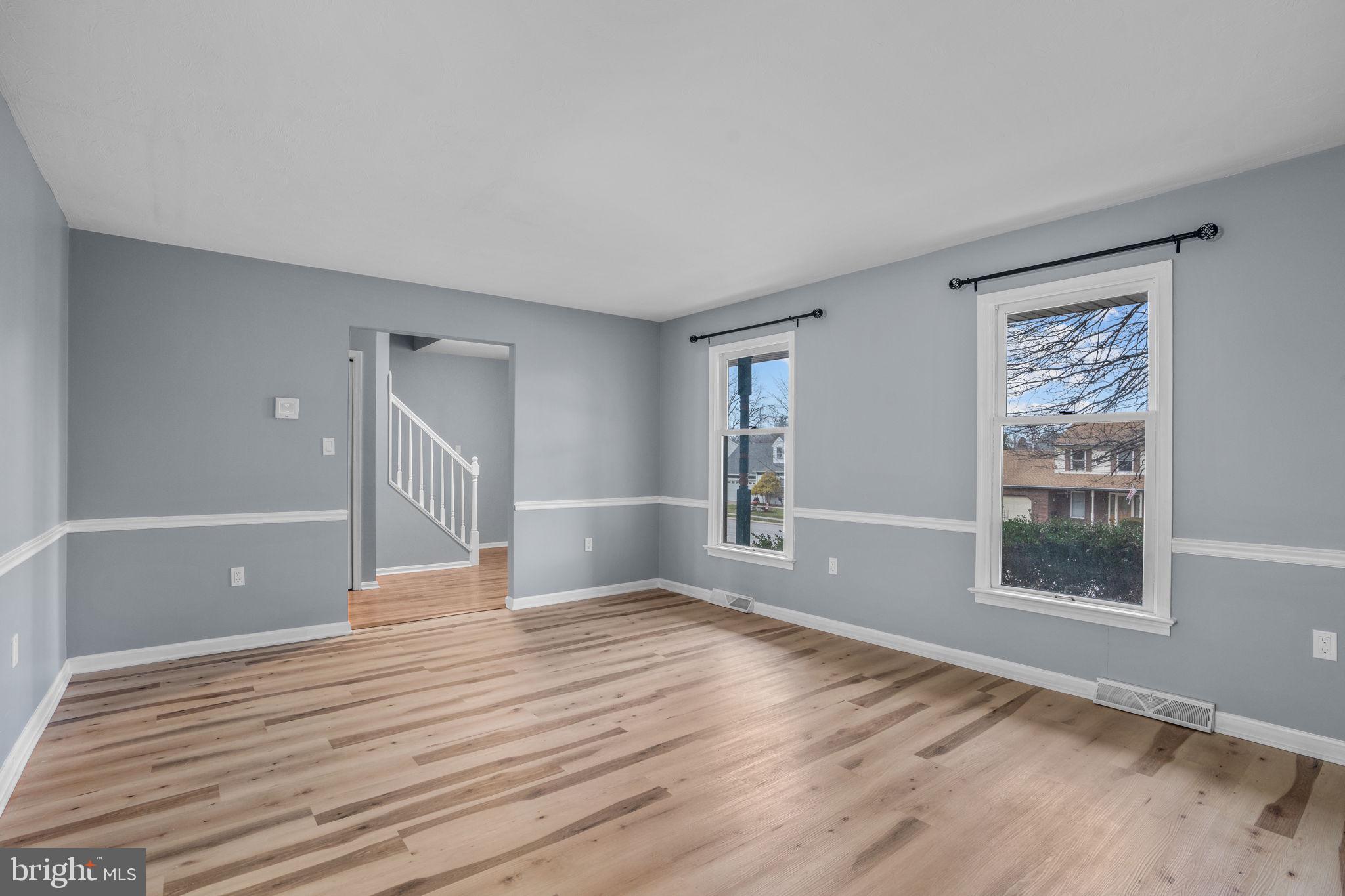 LEXINGTON MEADOWS - Residential