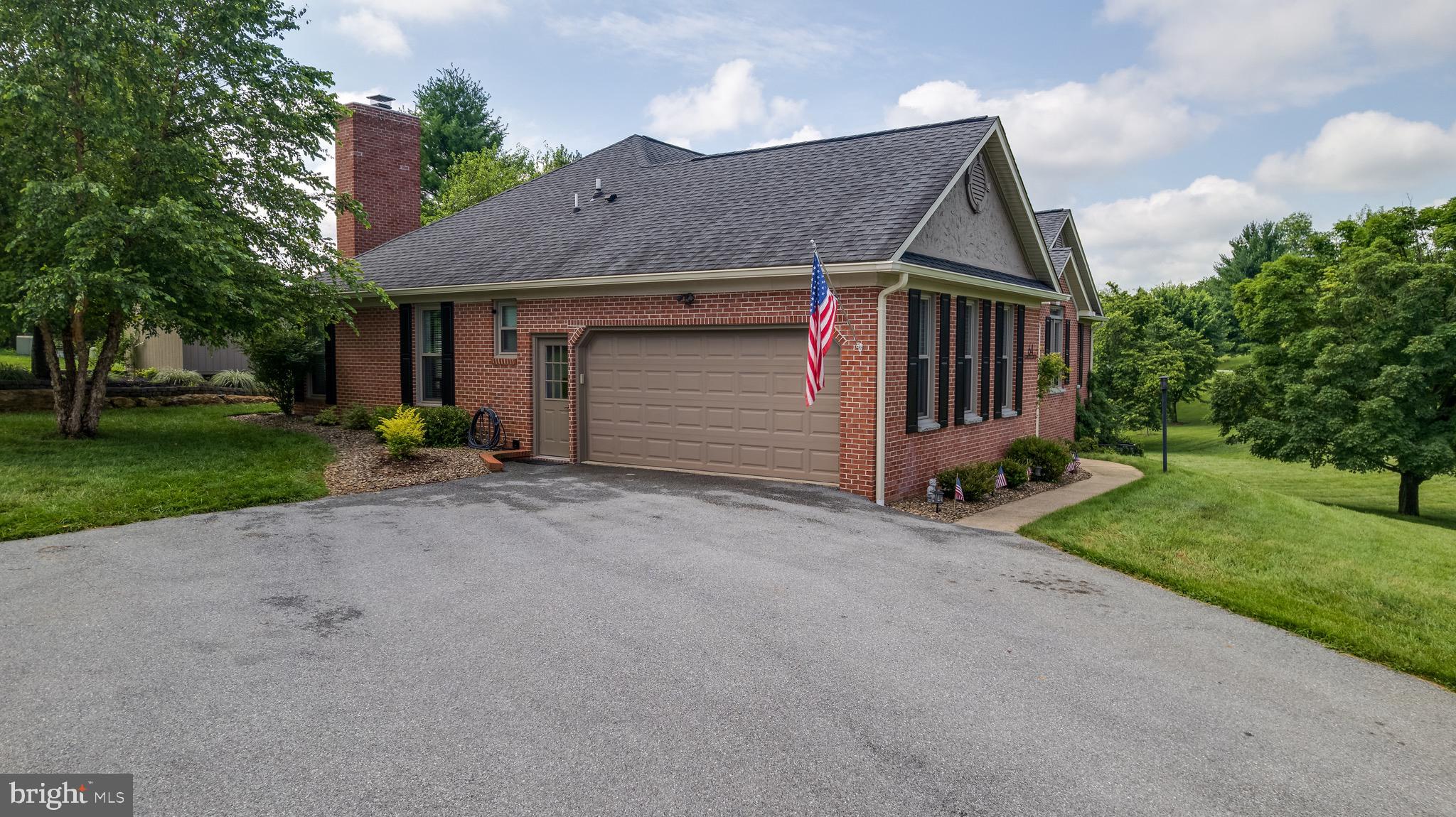 EASTLAND - Residential