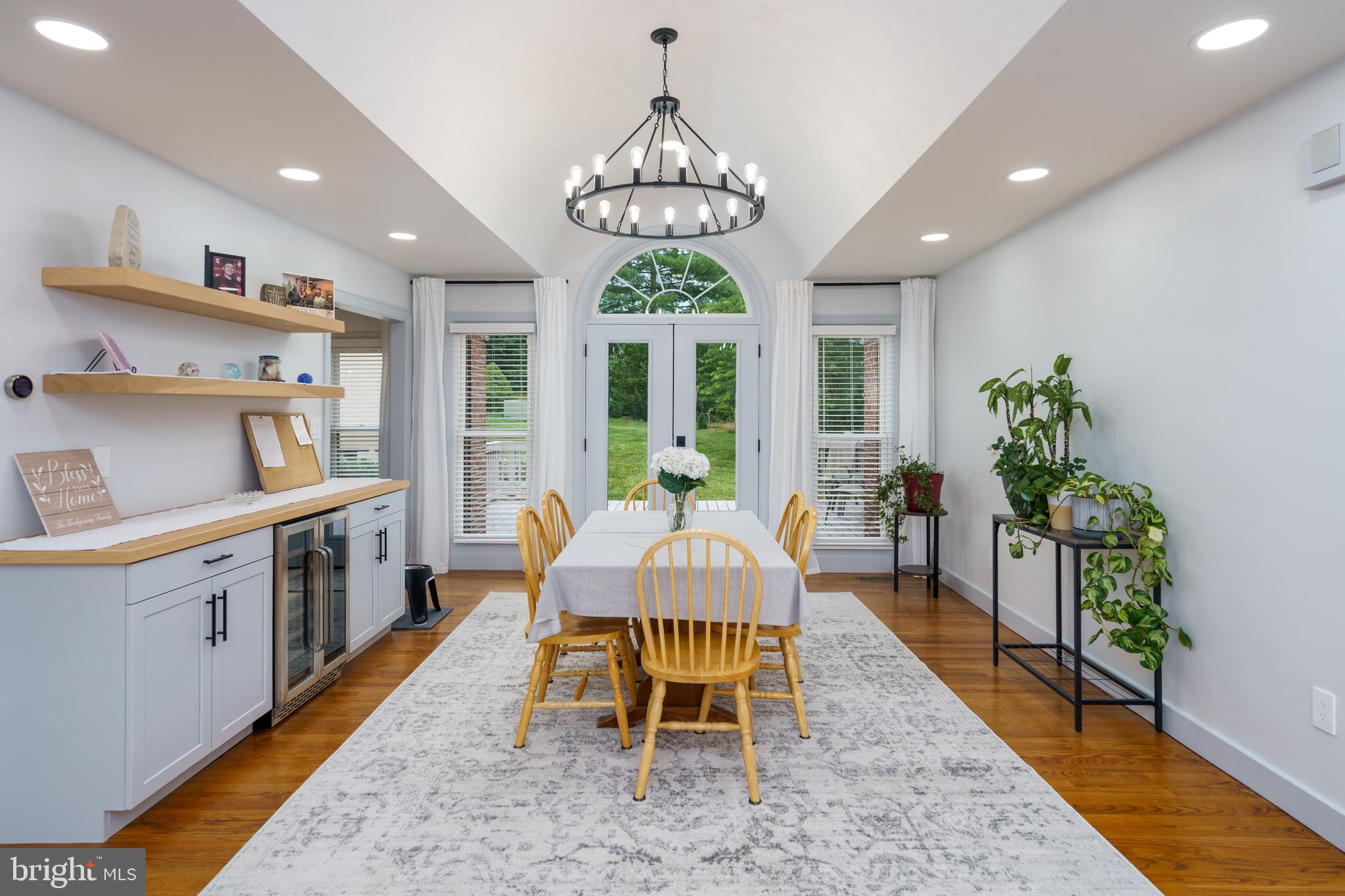 EASTLAND - Residential