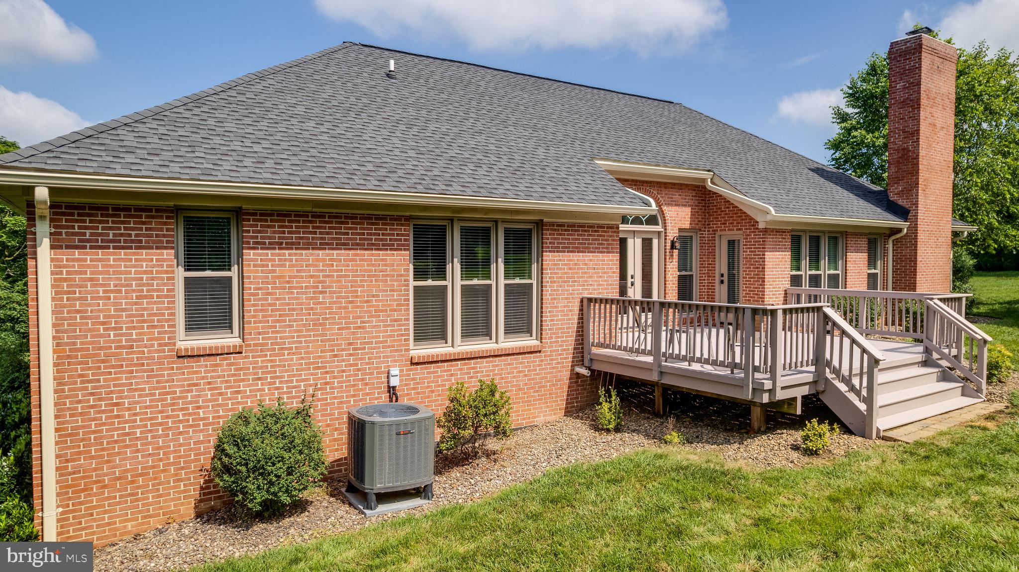 EASTLAND - Residential