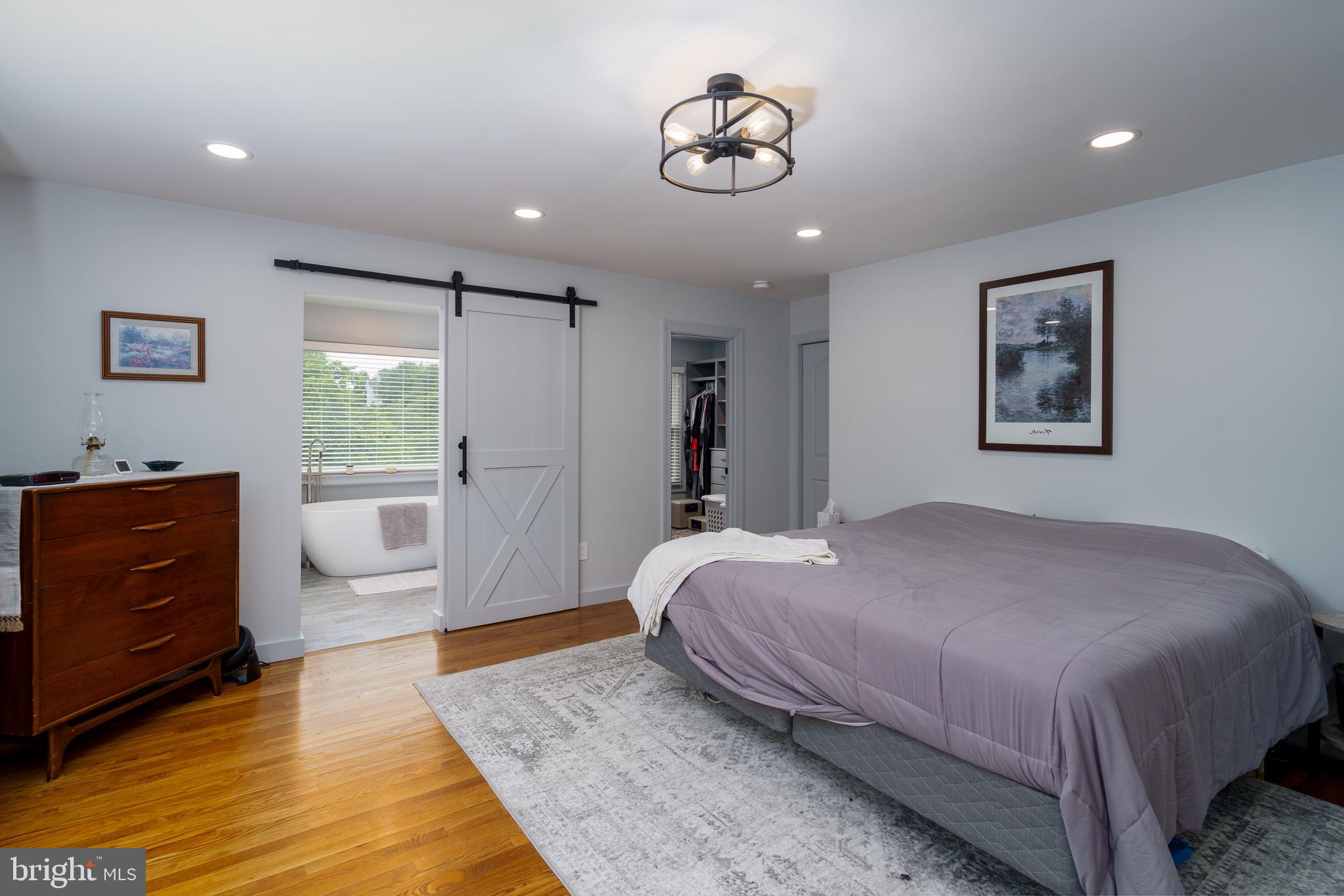 EASTLAND - Residential