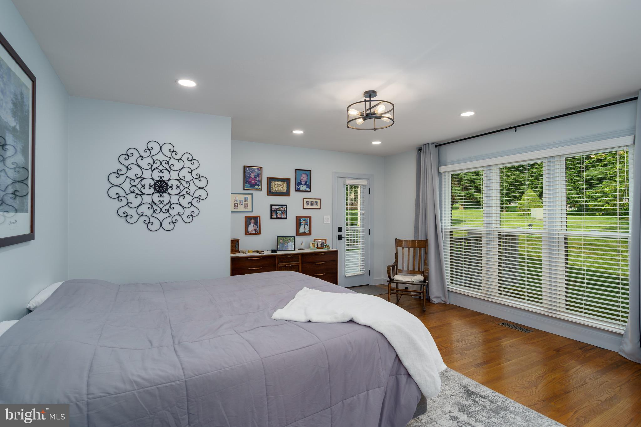 EASTLAND - Residential