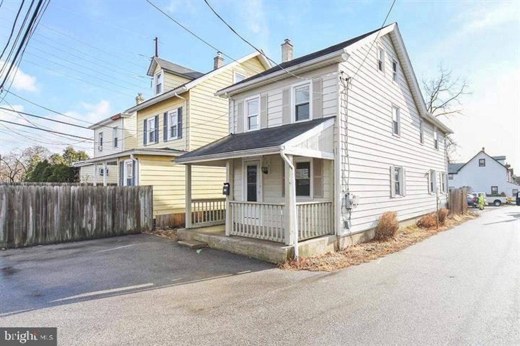 Photo of 225 Brook Street, BRYN MAWR, PA 19010 (MLS # PADE2108282)