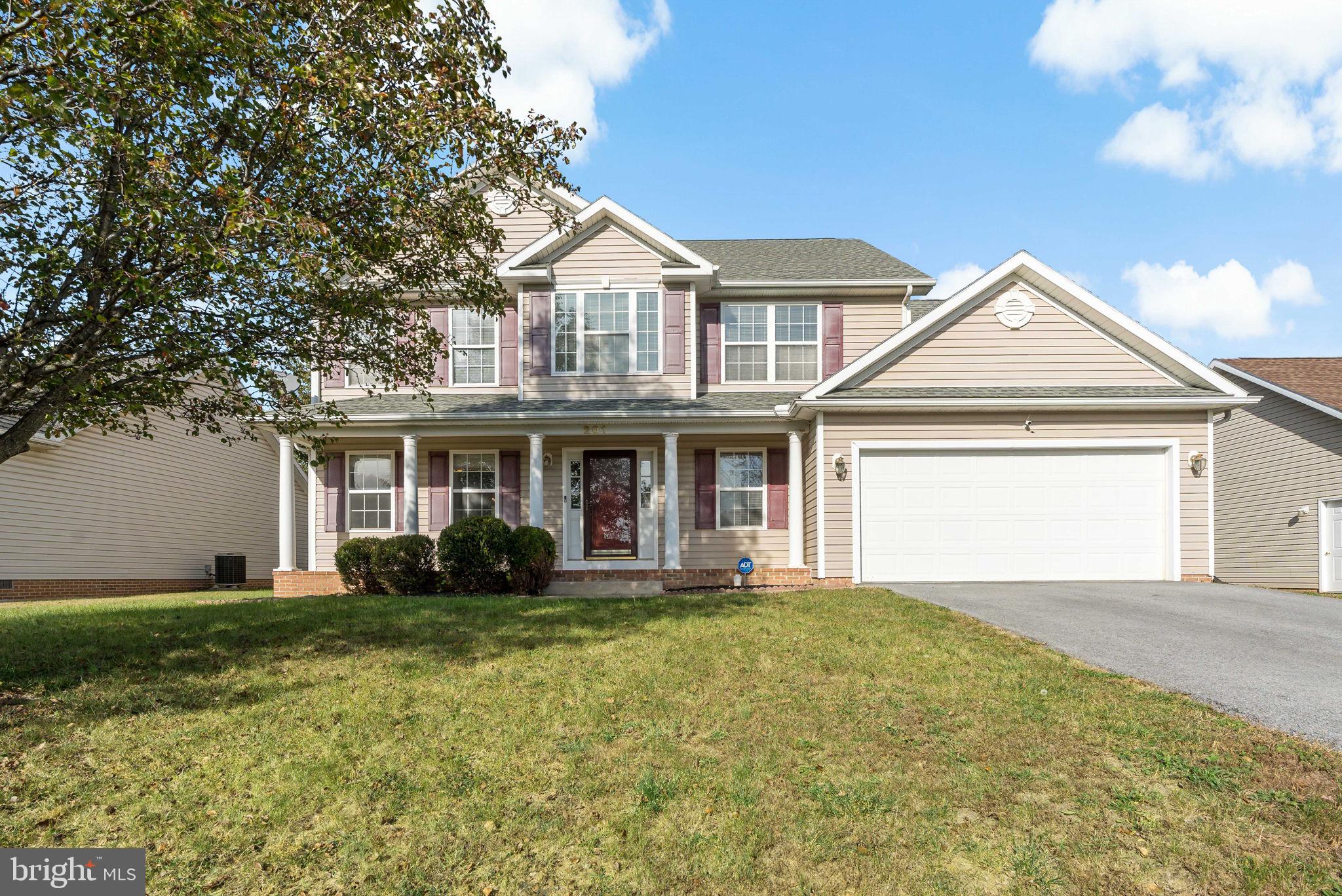 CRESTFIELD - Residential