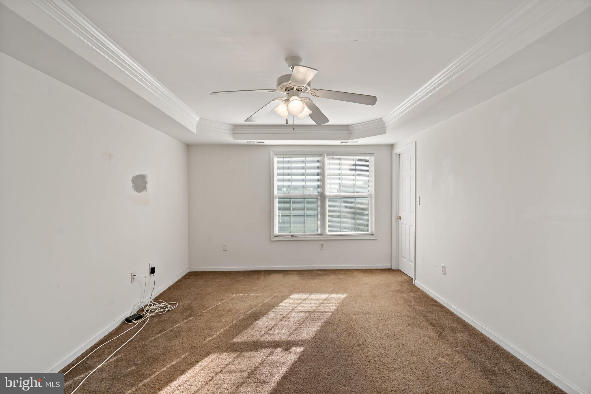 CRESTFIELD - Residential