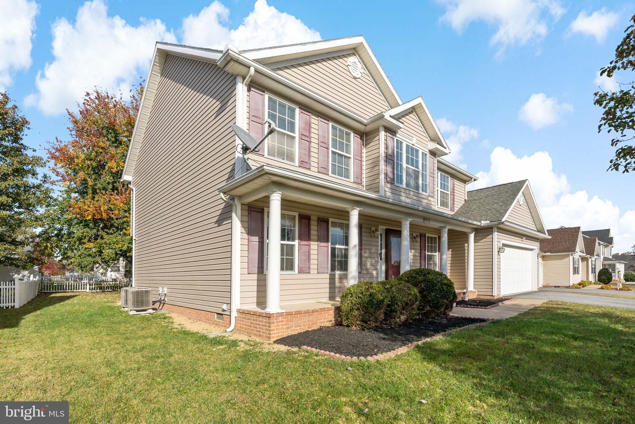 CRESTFIELD - Residential