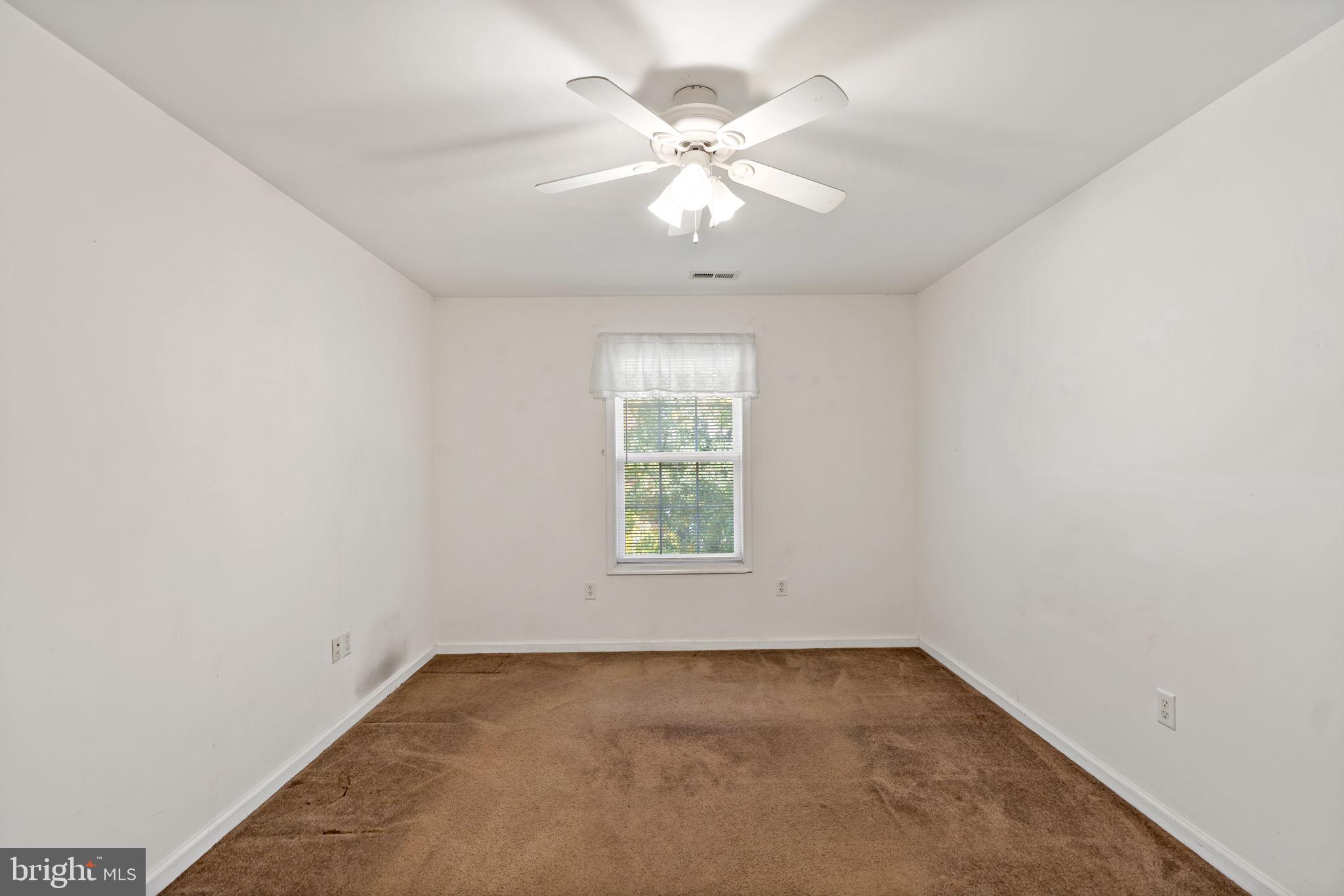 CRESTFIELD - Residential