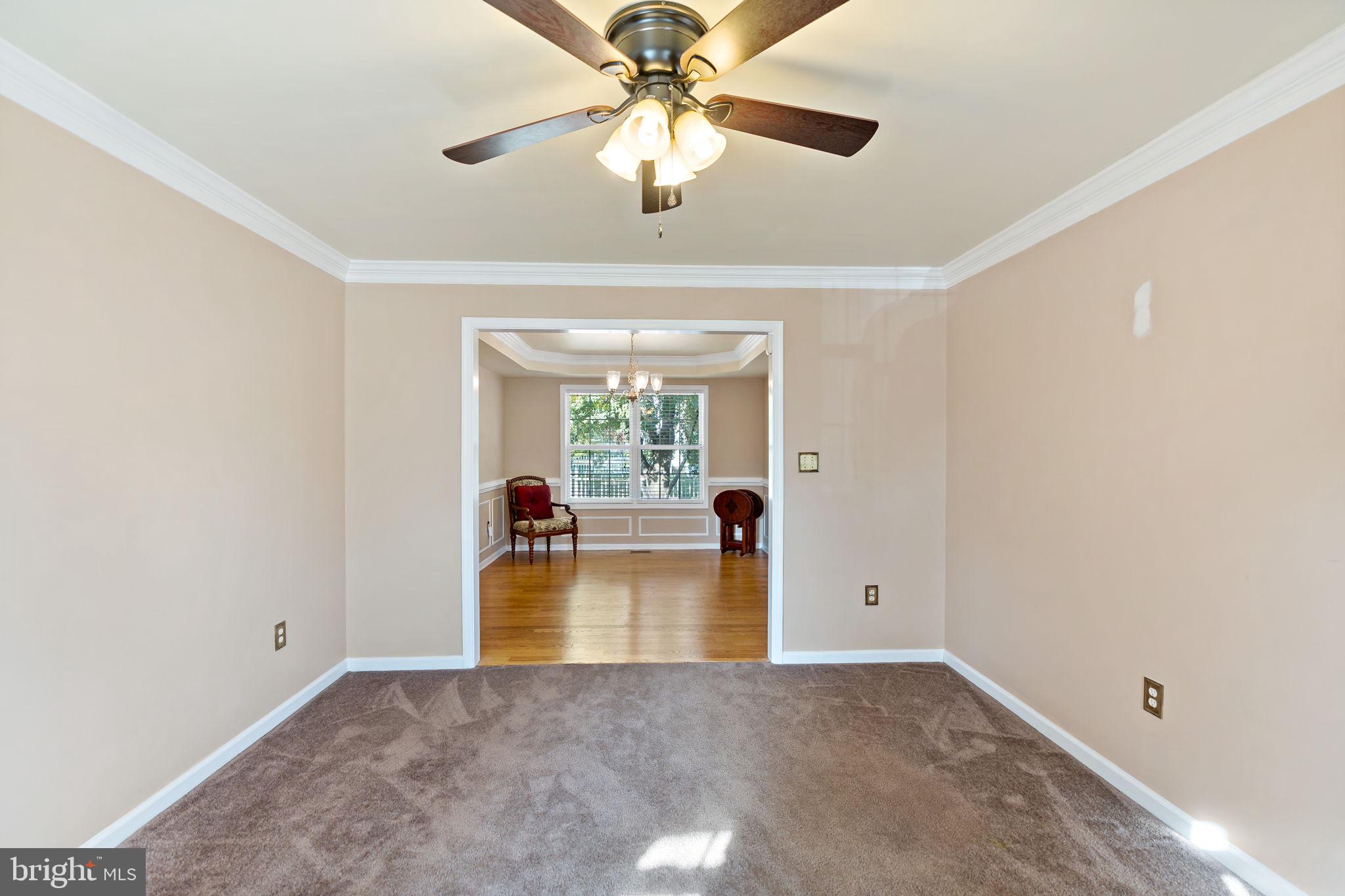 CRESTFIELD - Residential