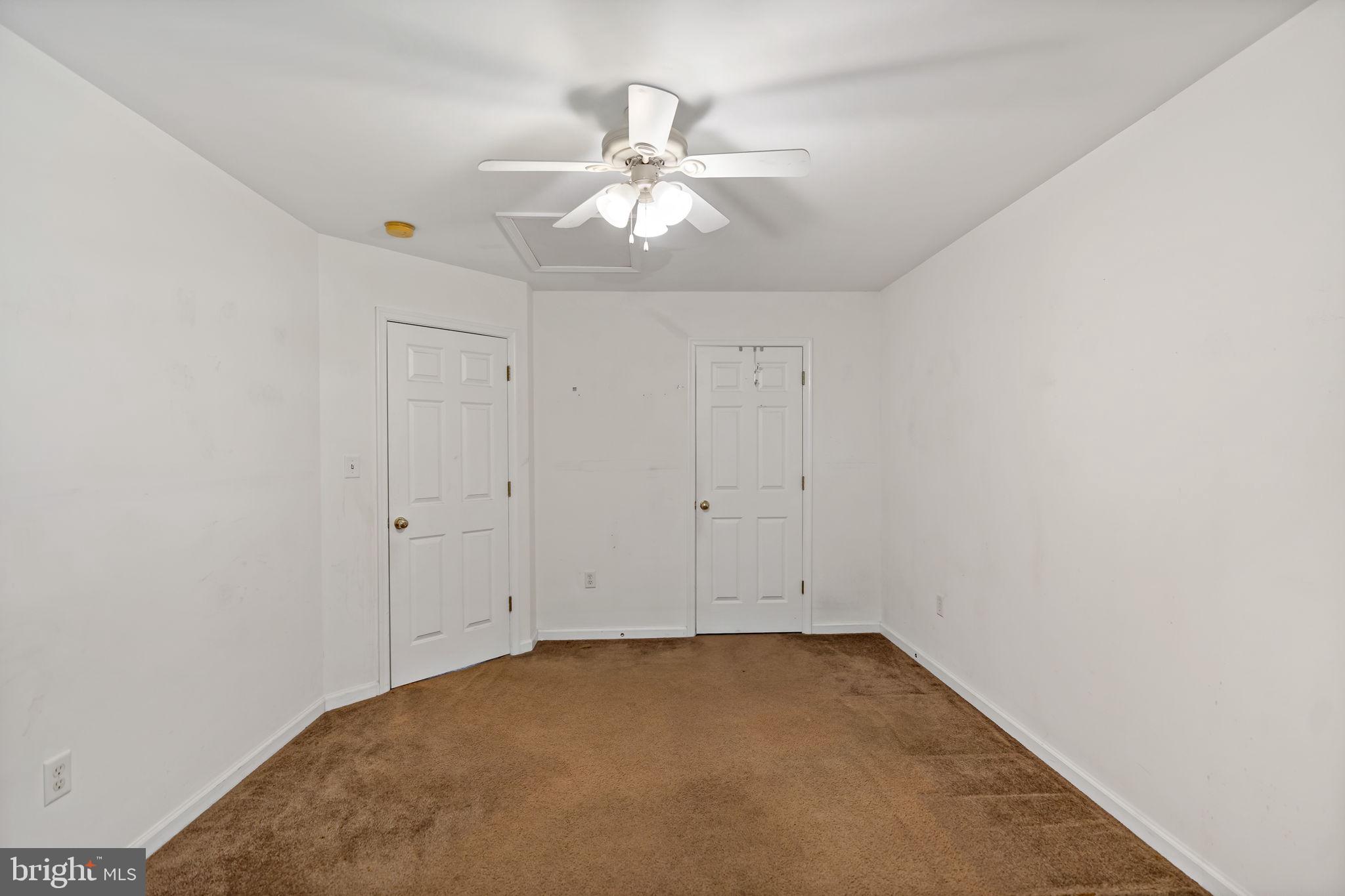 CRESTFIELD - Residential