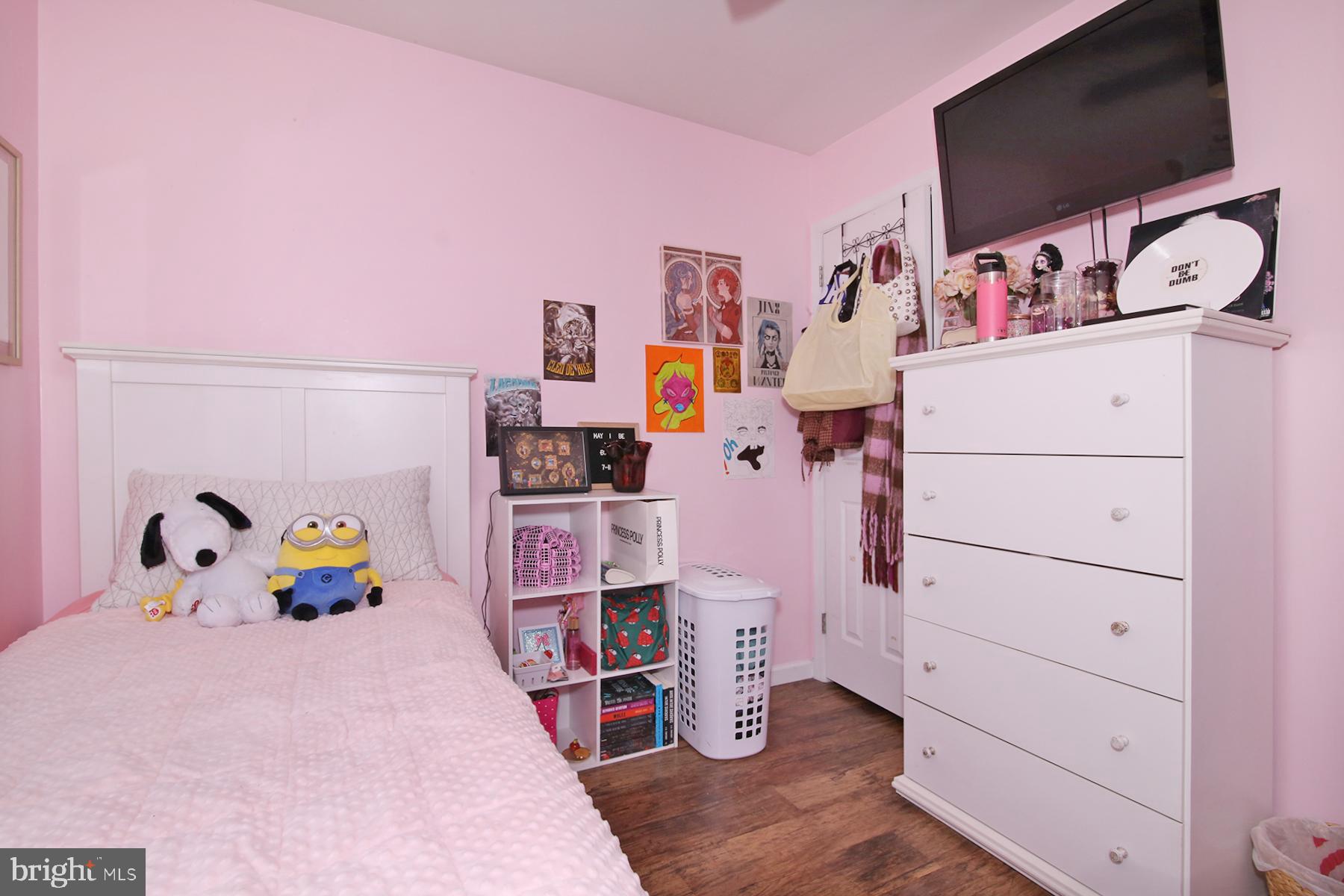 WOODCREST HEIGHTS - Residential