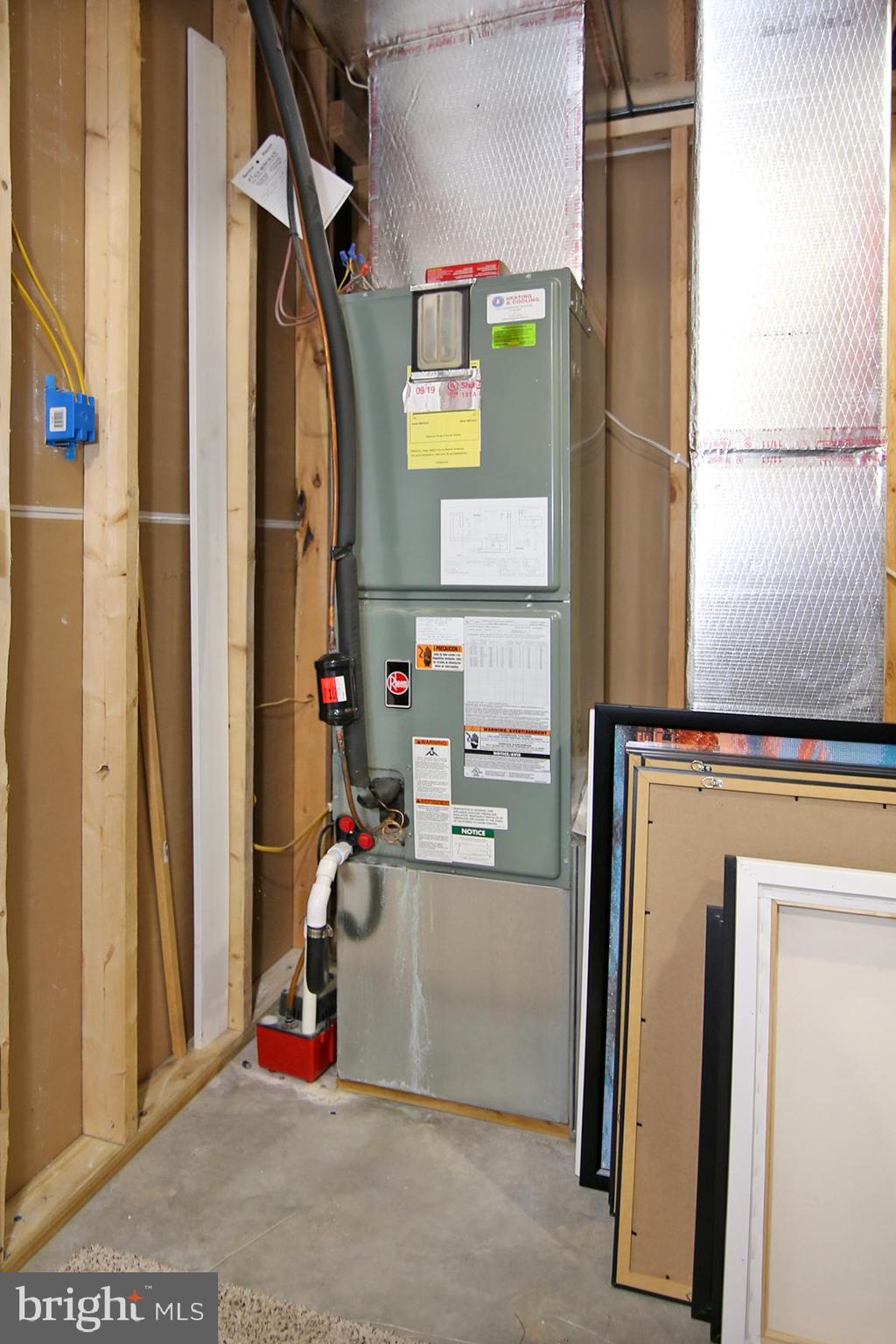 WOODCREST HEIGHTS - Residential