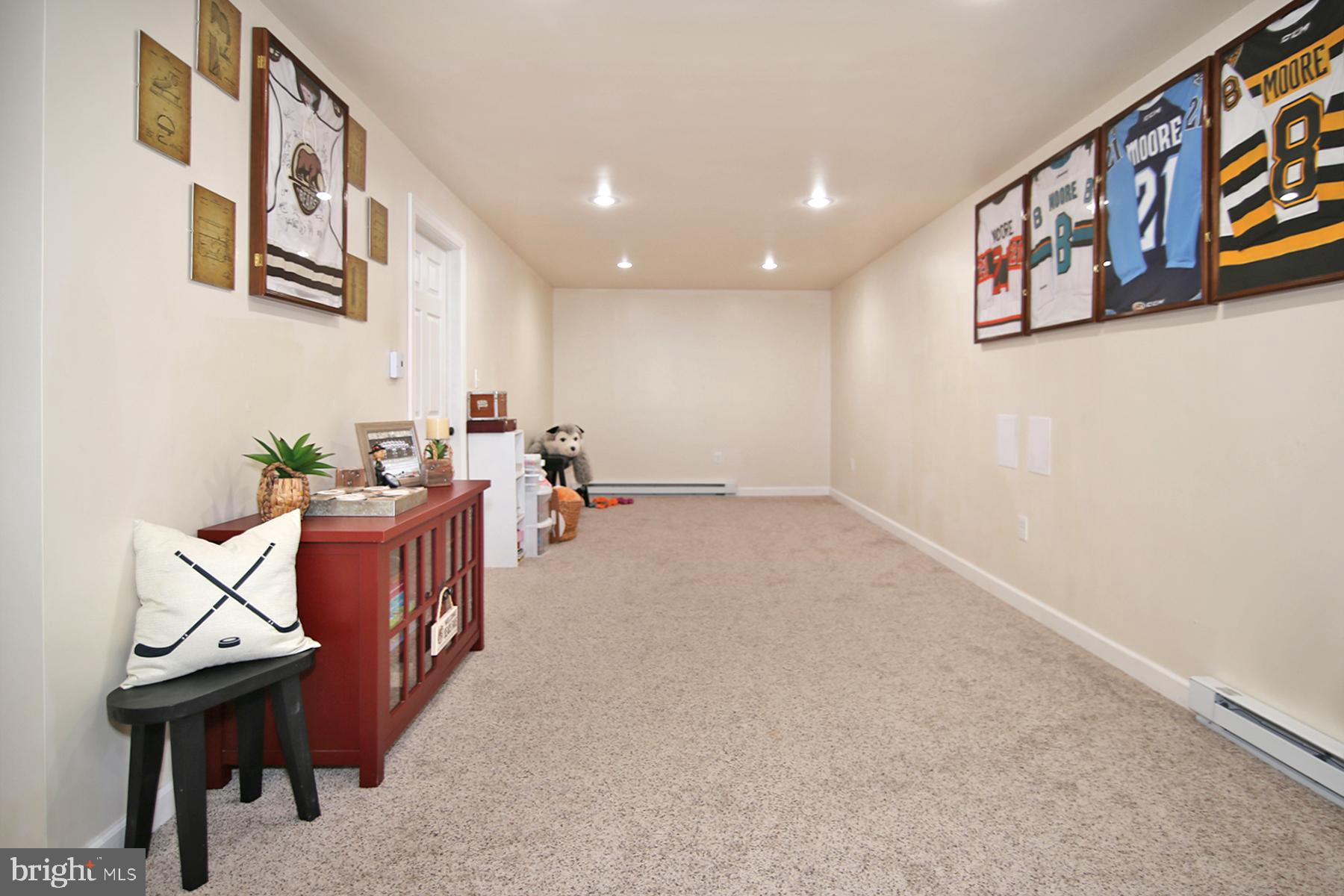 WOODCREST HEIGHTS - Residential