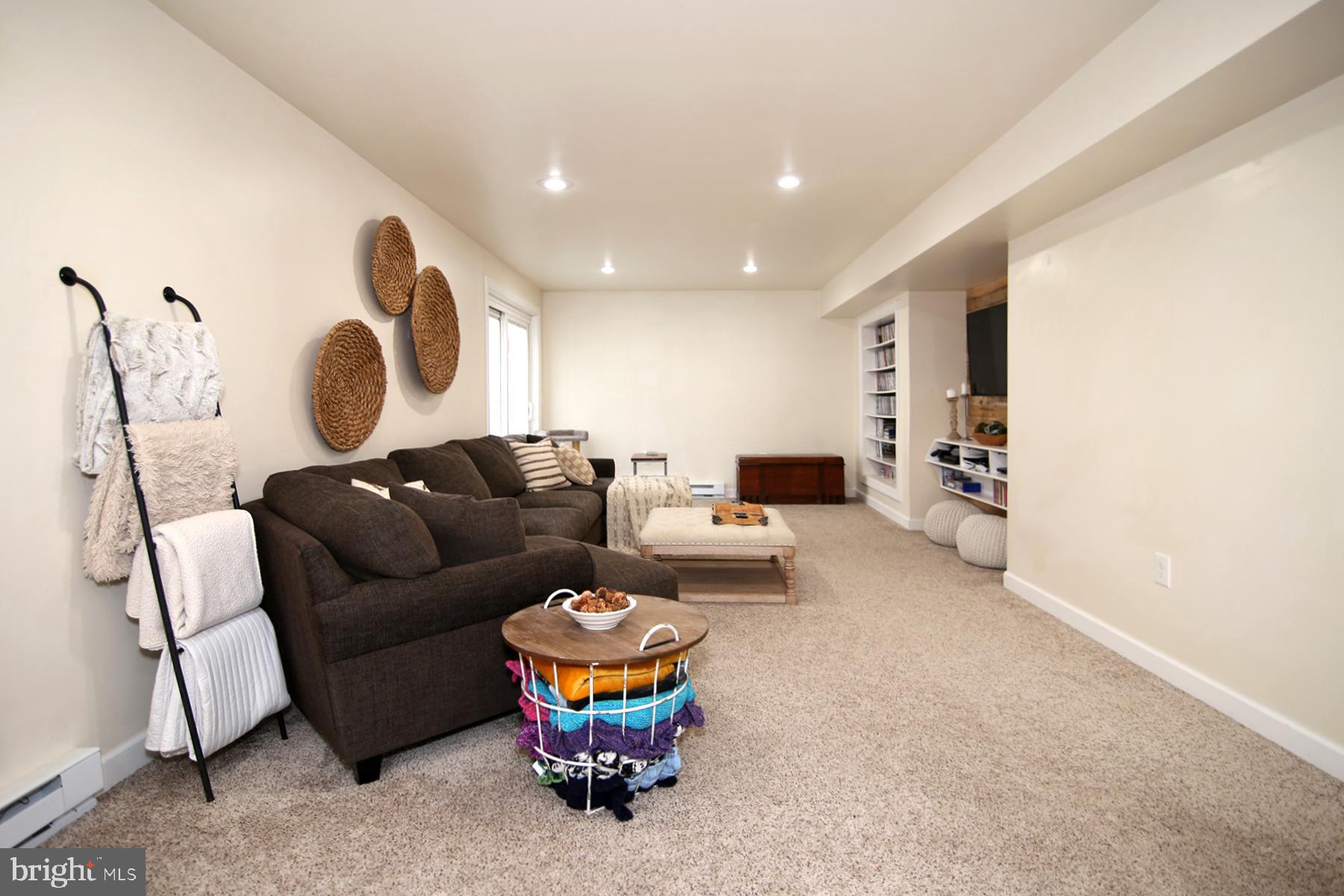 WOODCREST HEIGHTS - Residential