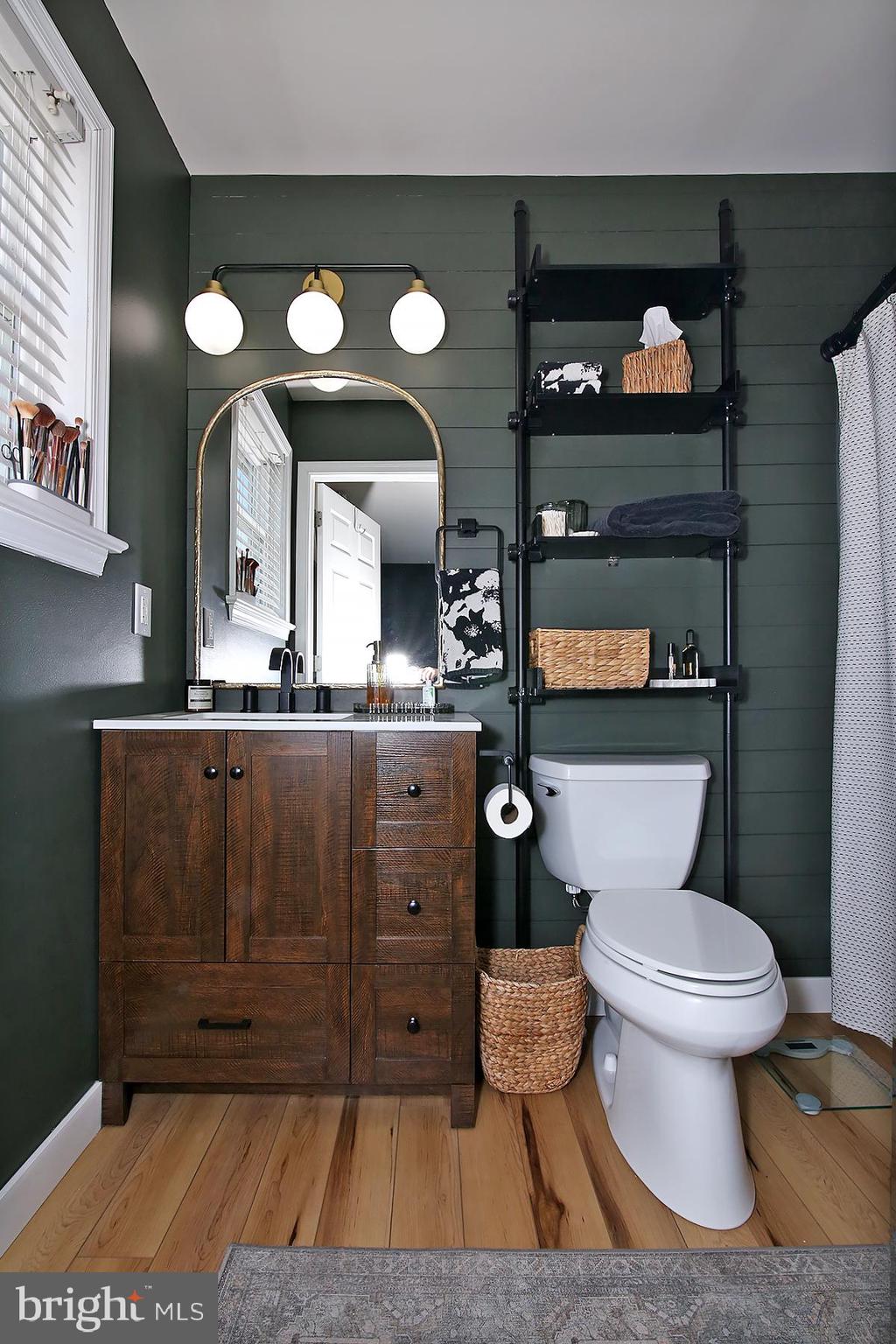 WOODCREST HEIGHTS - Residential