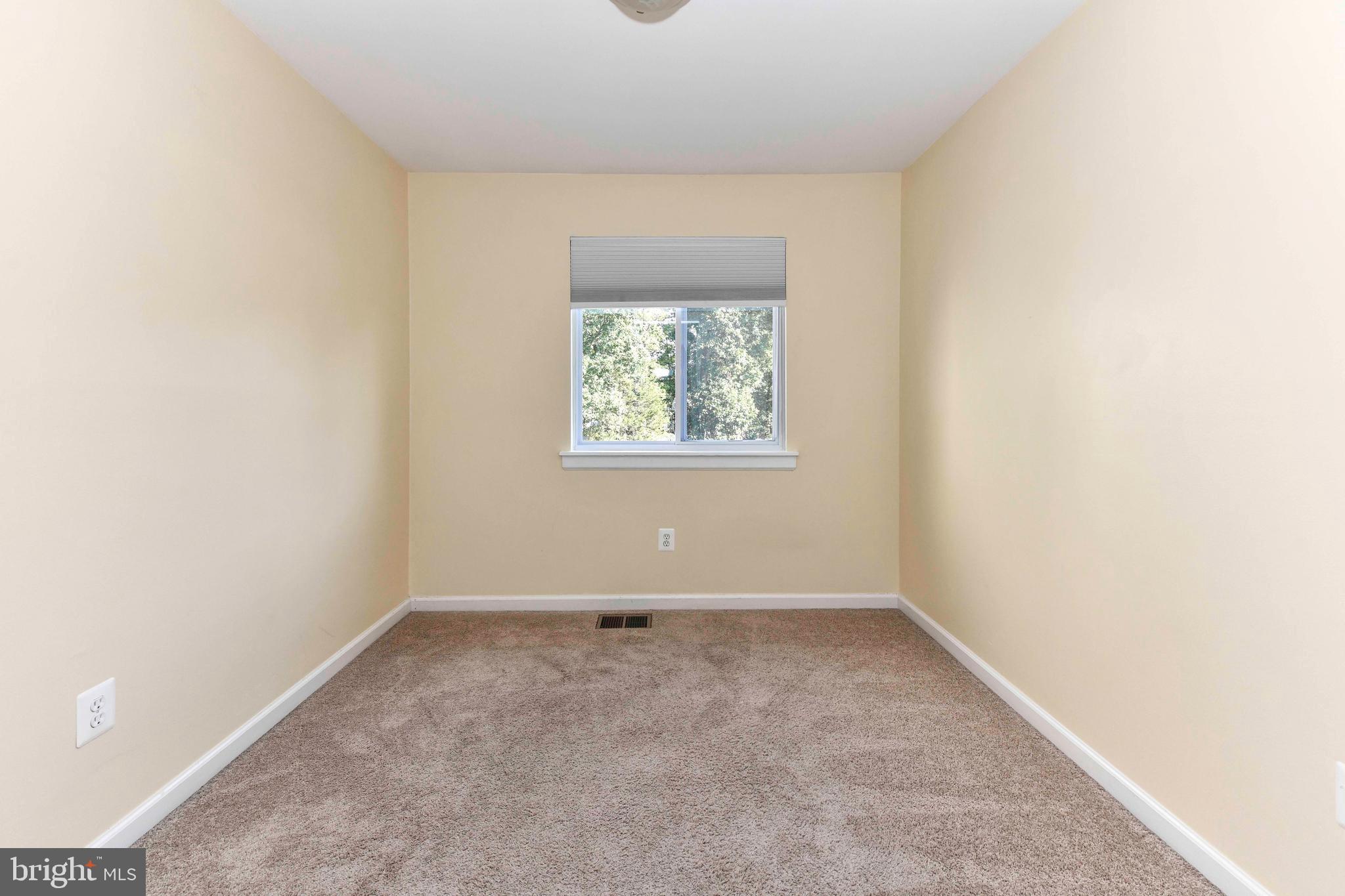 TRALEE - Residential Lease