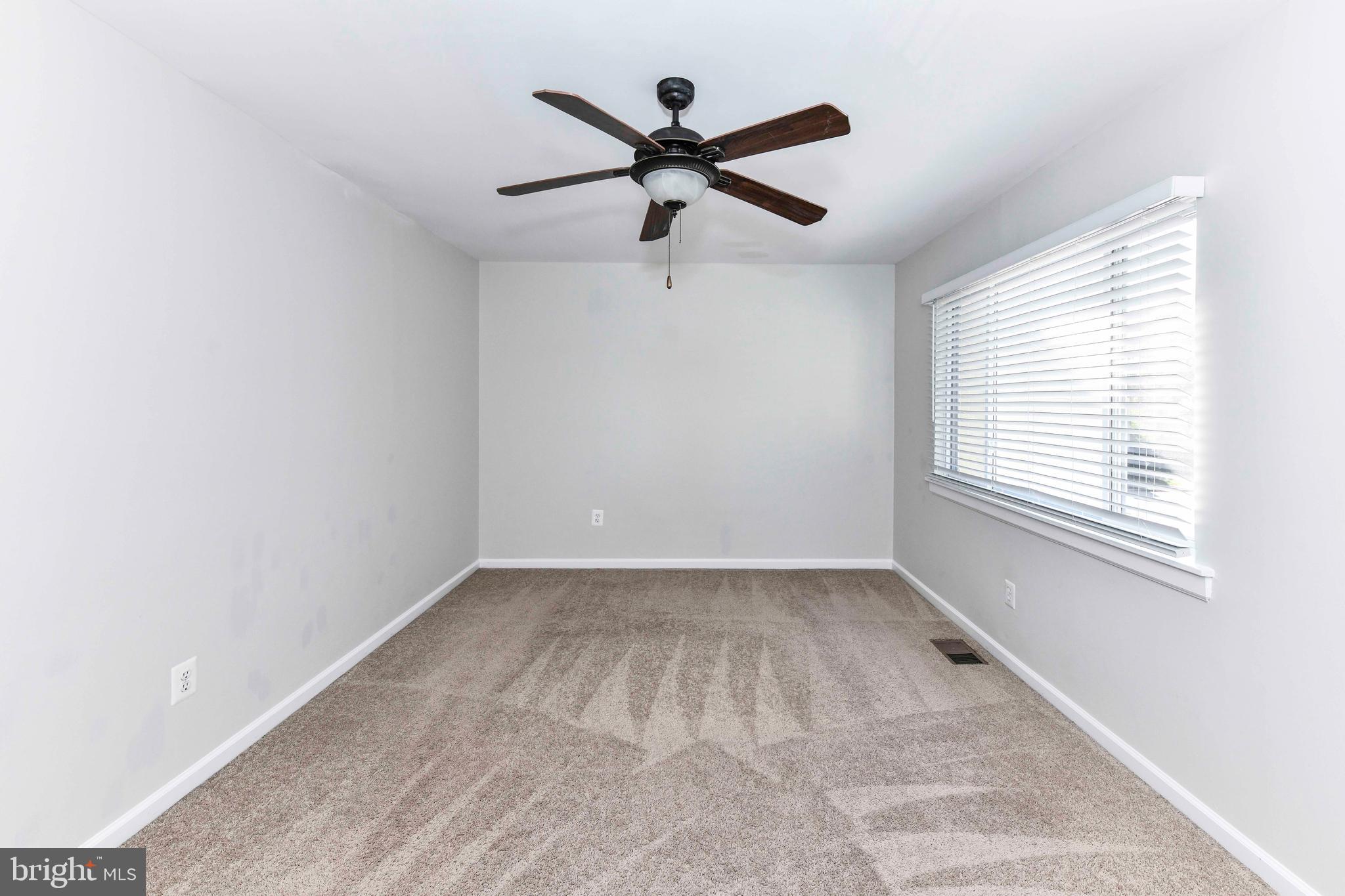 TRALEE - Residential Lease