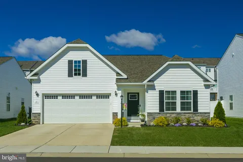 MLS: WVBE2049866