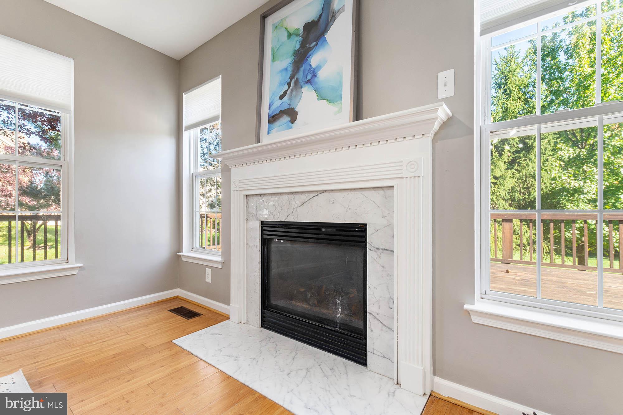 EATON SQUARE - Residential