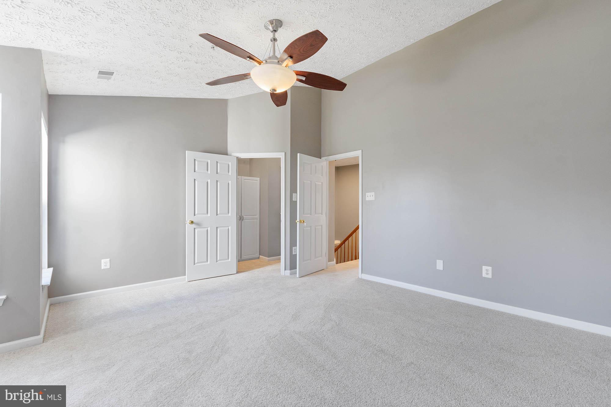 EATON SQUARE - Residential