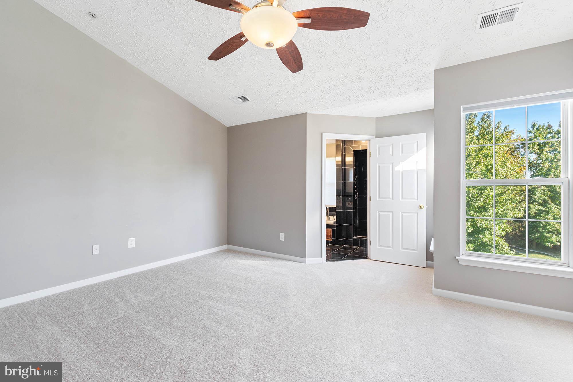 EATON SQUARE - Residential