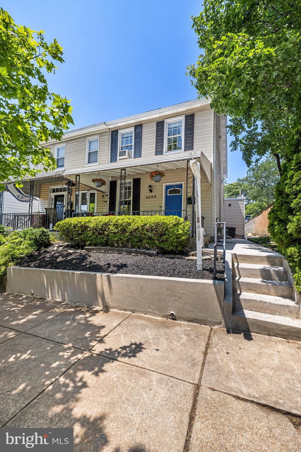 3644 ELM AVENUE