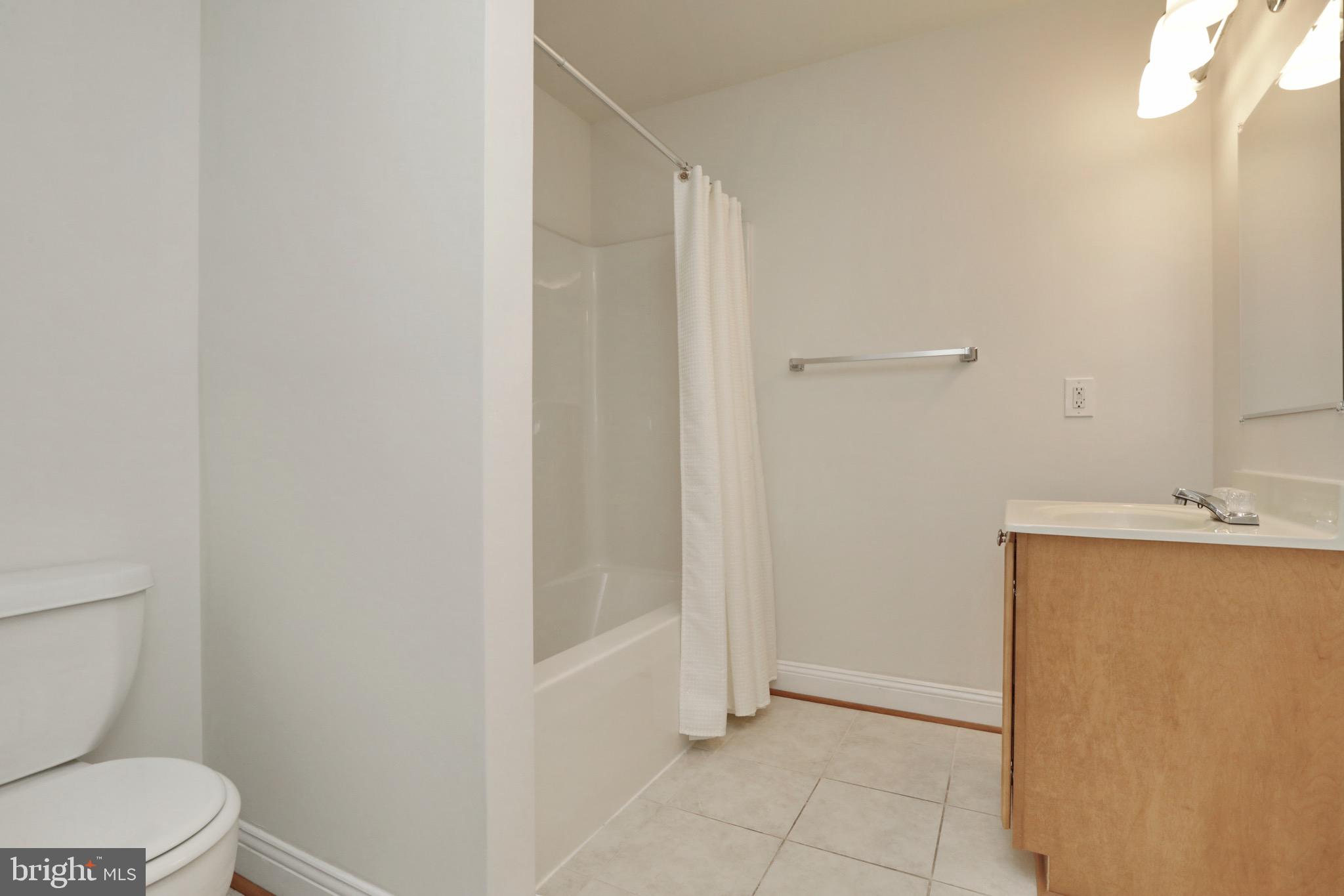 COBB ISLAND - Residential