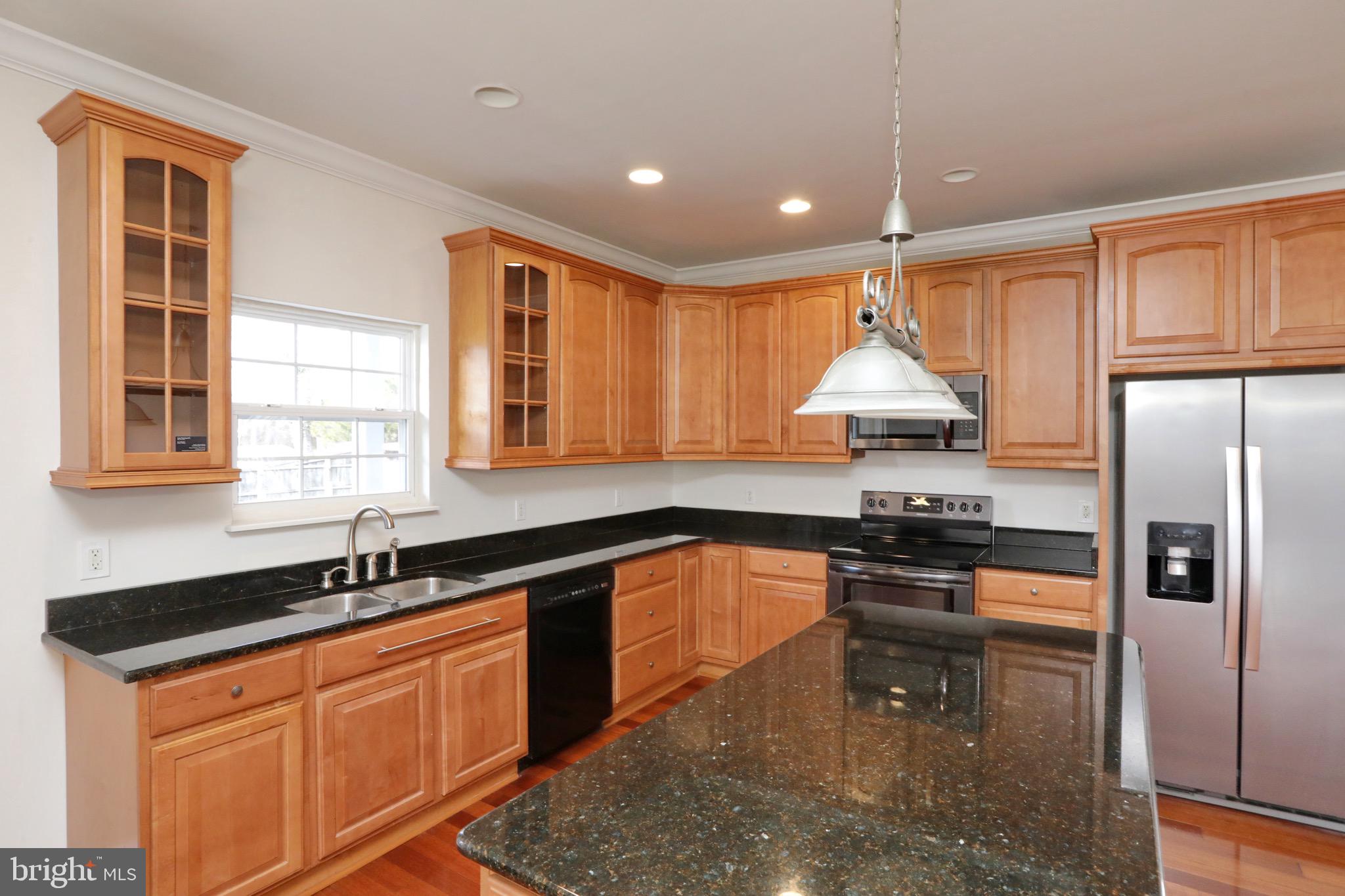 COBB ISLAND - Residential