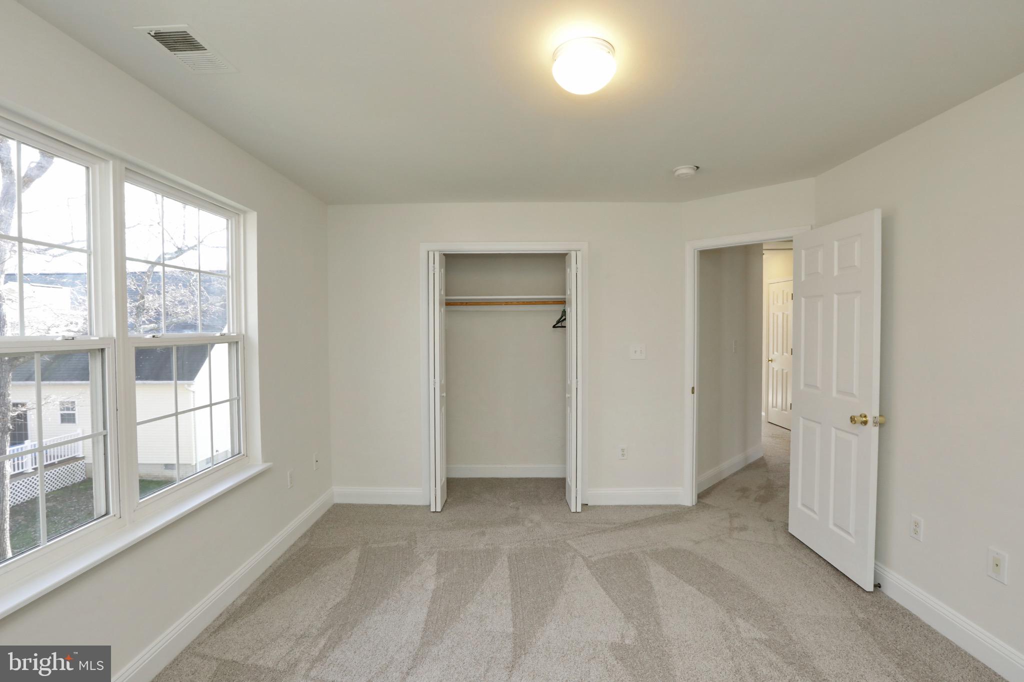 COBB ISLAND - Residential