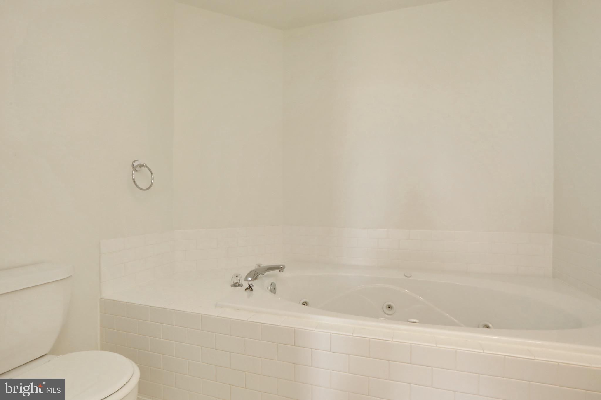 COBB ISLAND - Residential