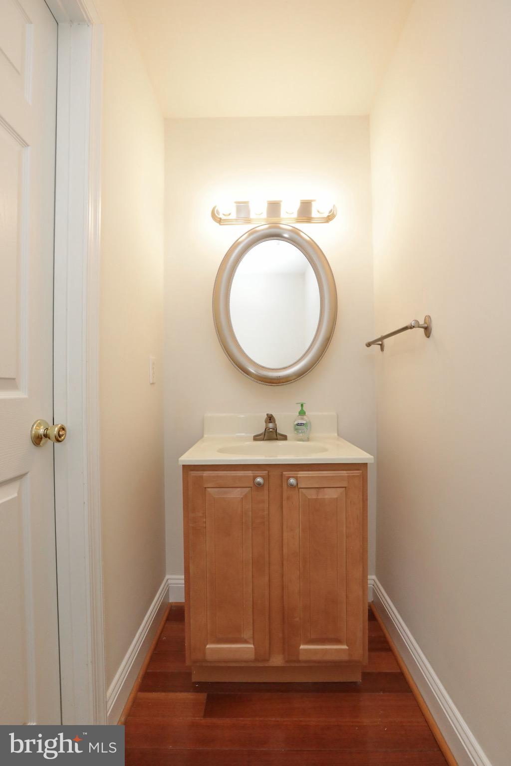 COBB ISLAND - Residential