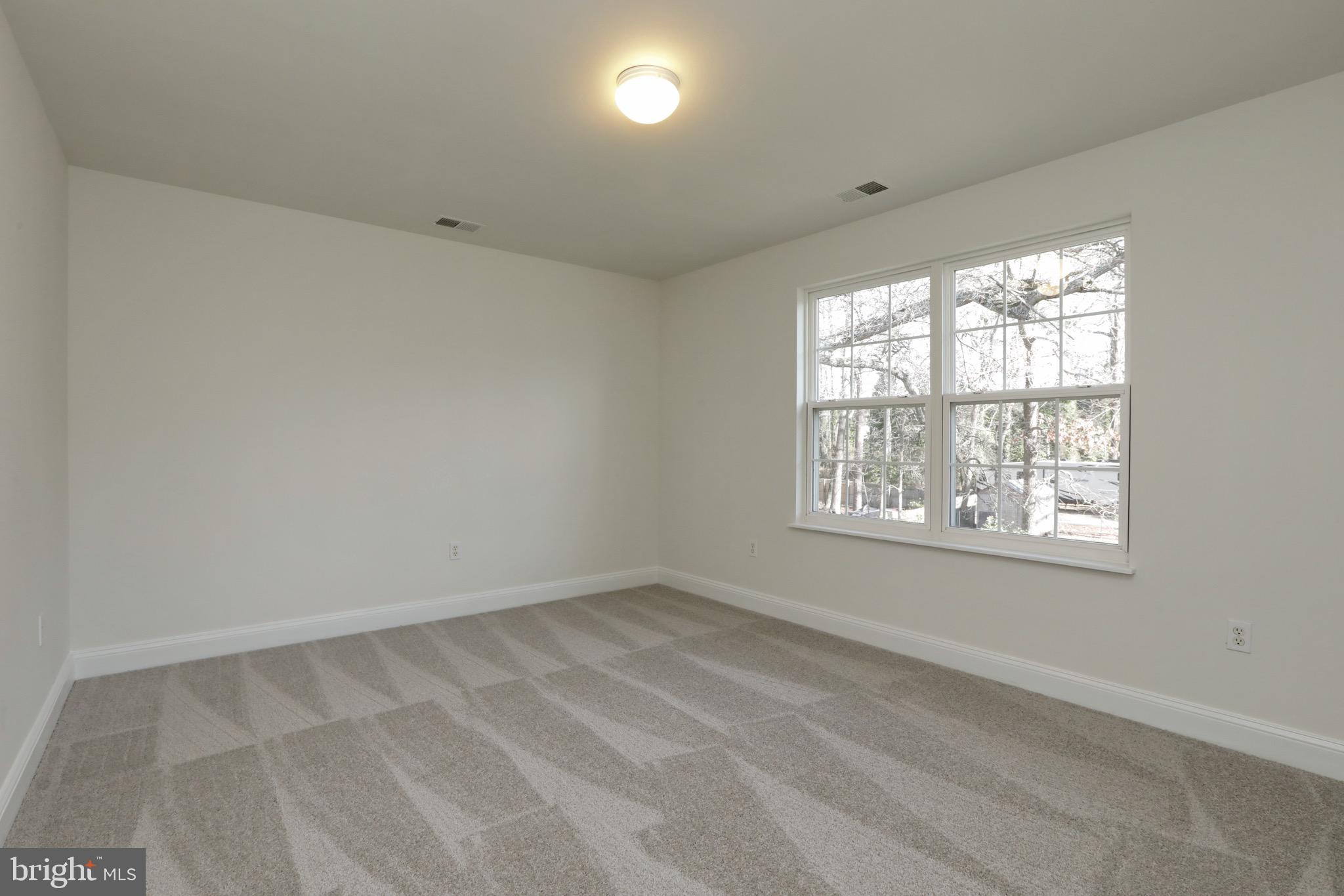 COBB ISLAND - Residential