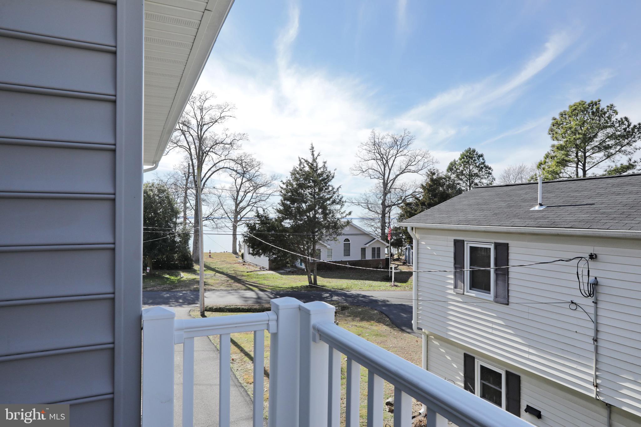 COBB ISLAND - Residential