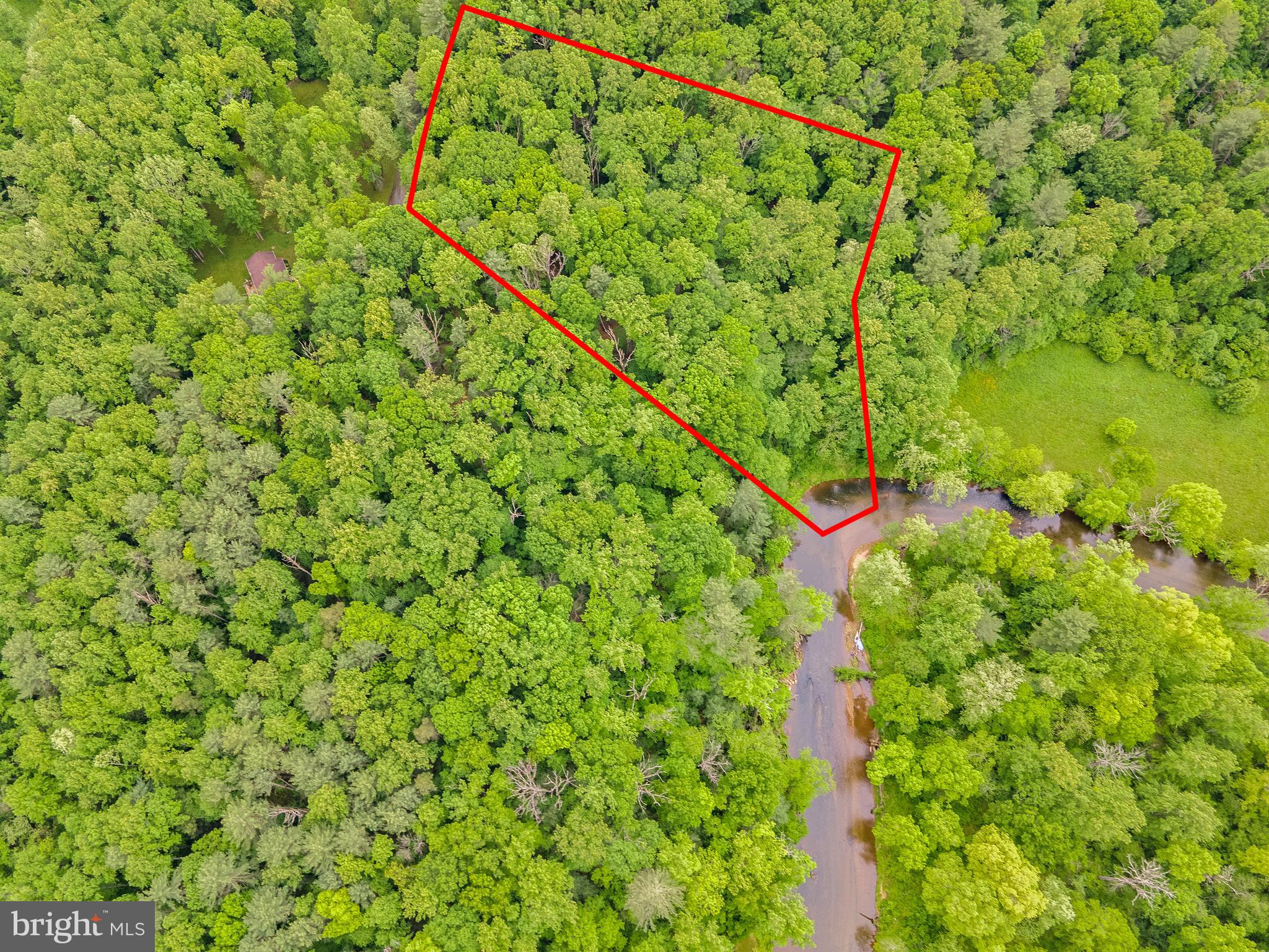 SEVEN SPRINGS - Land