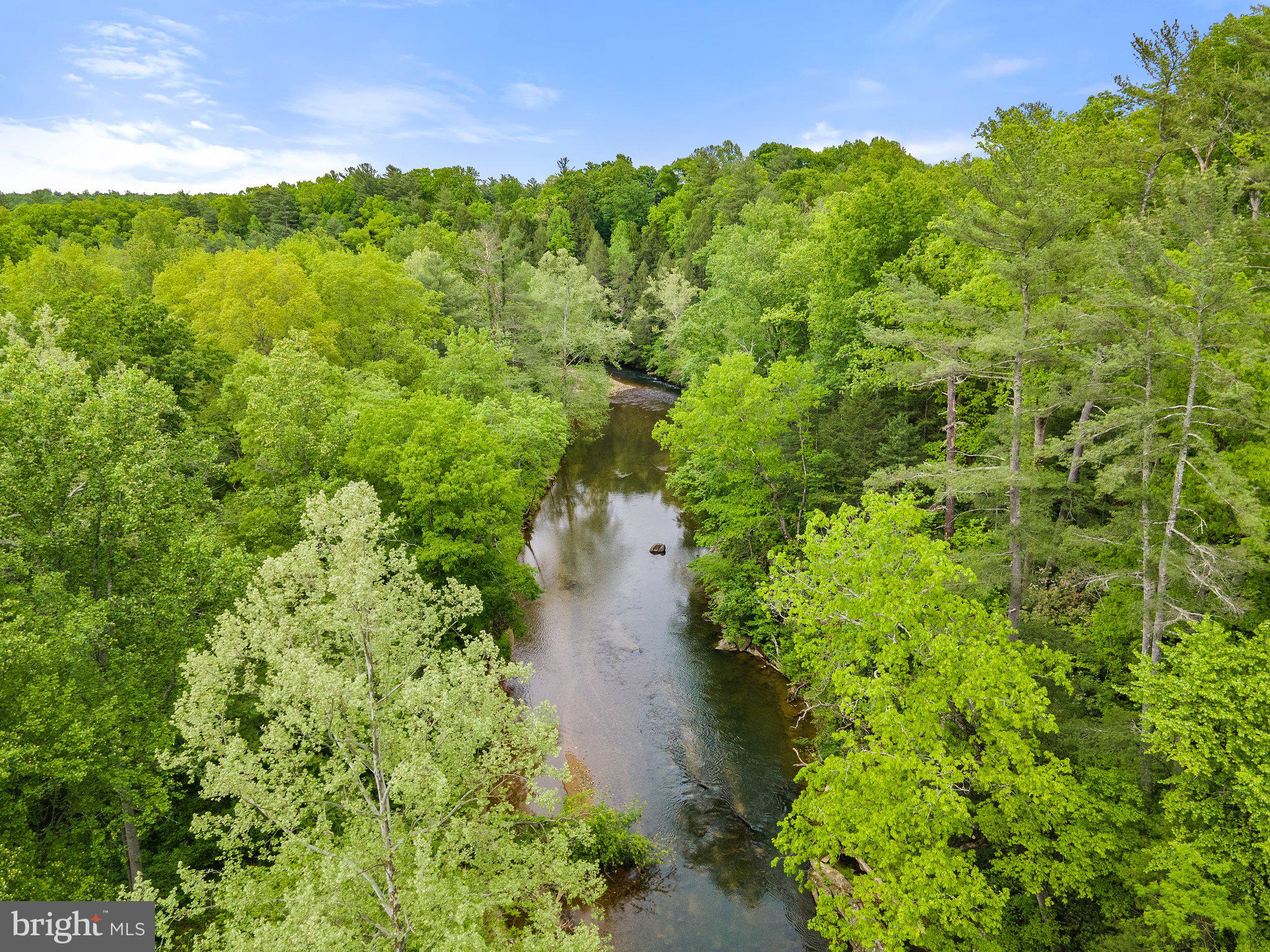 SEVEN SPRINGS - Land