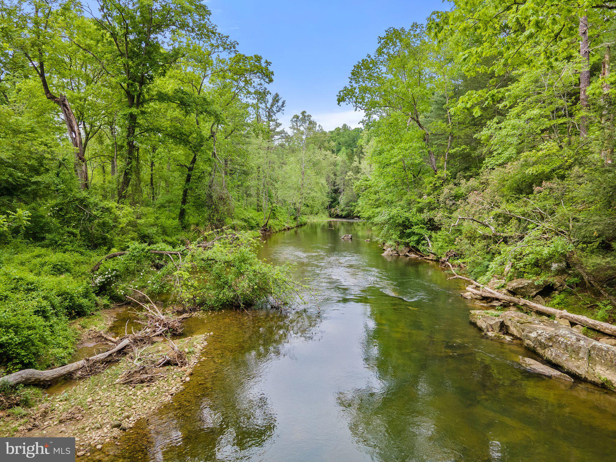 SEVEN SPRINGS - Land