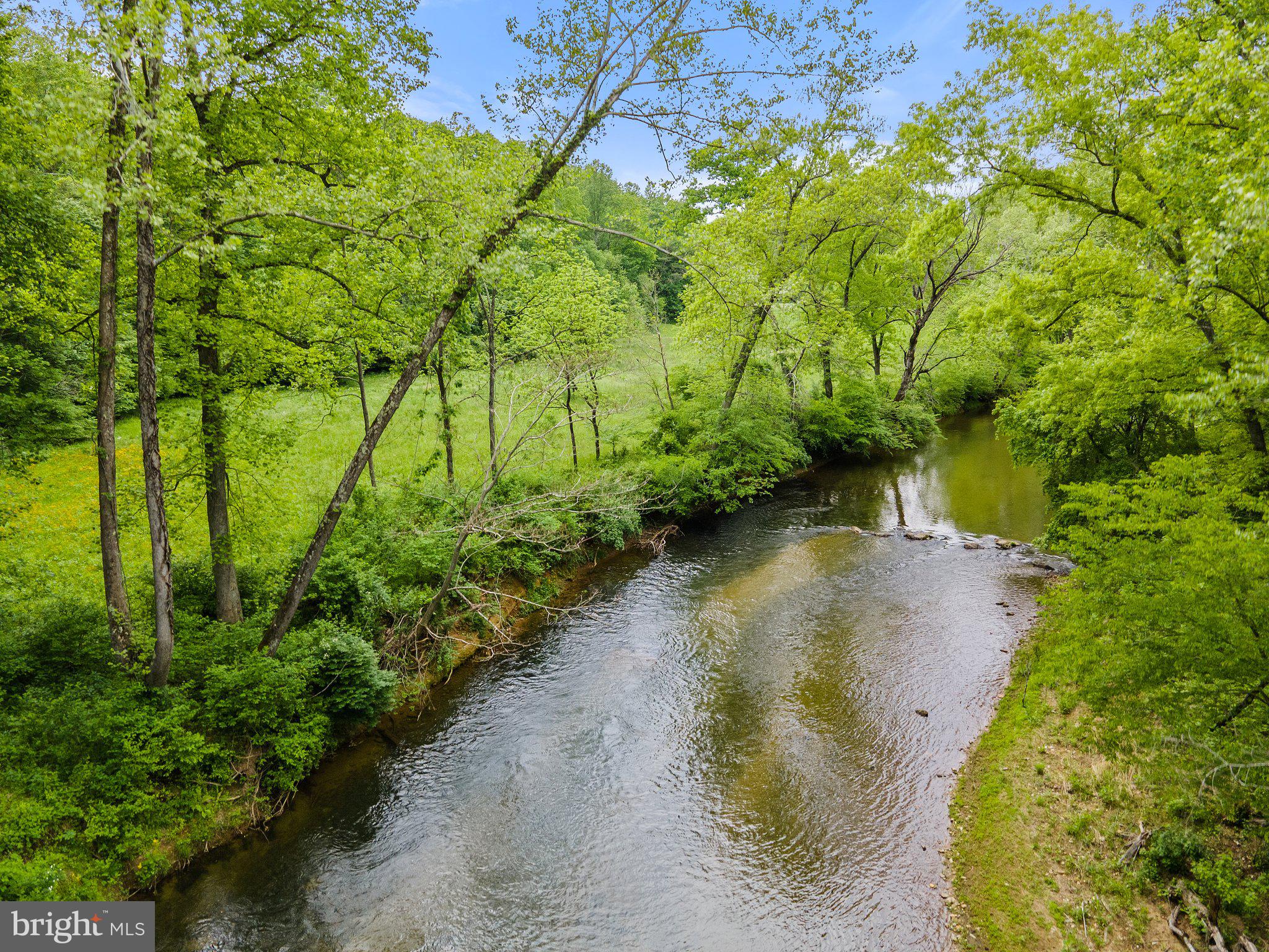 SEVEN SPRINGS - Land